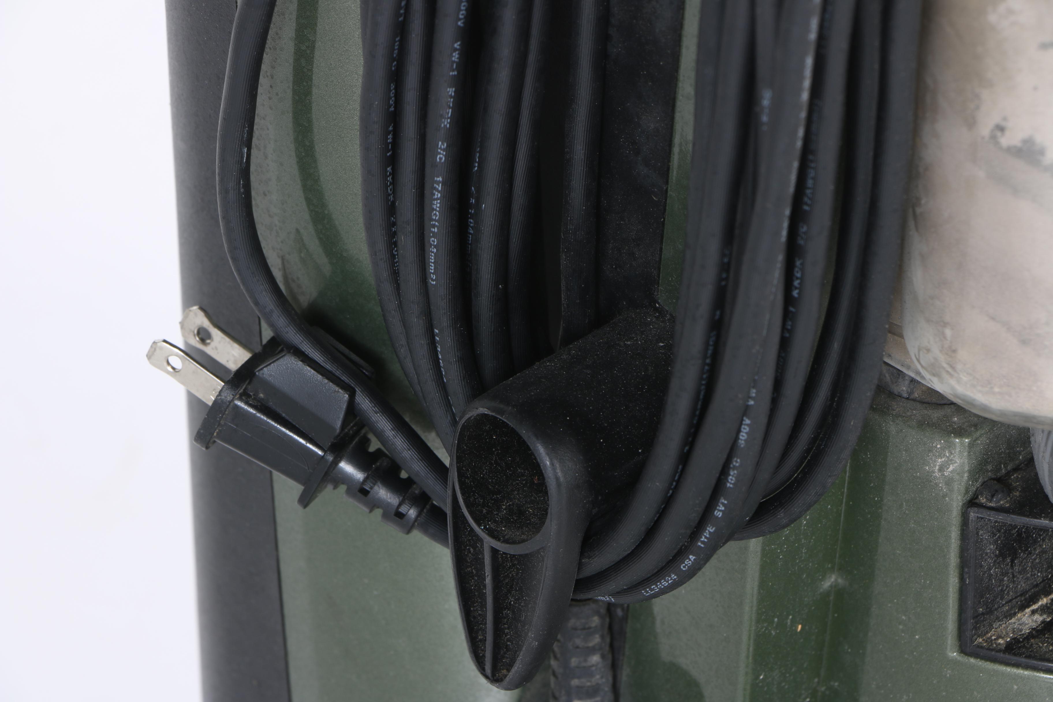 Bissell Lift-Off Pet Revolution Vacuum Cleaner