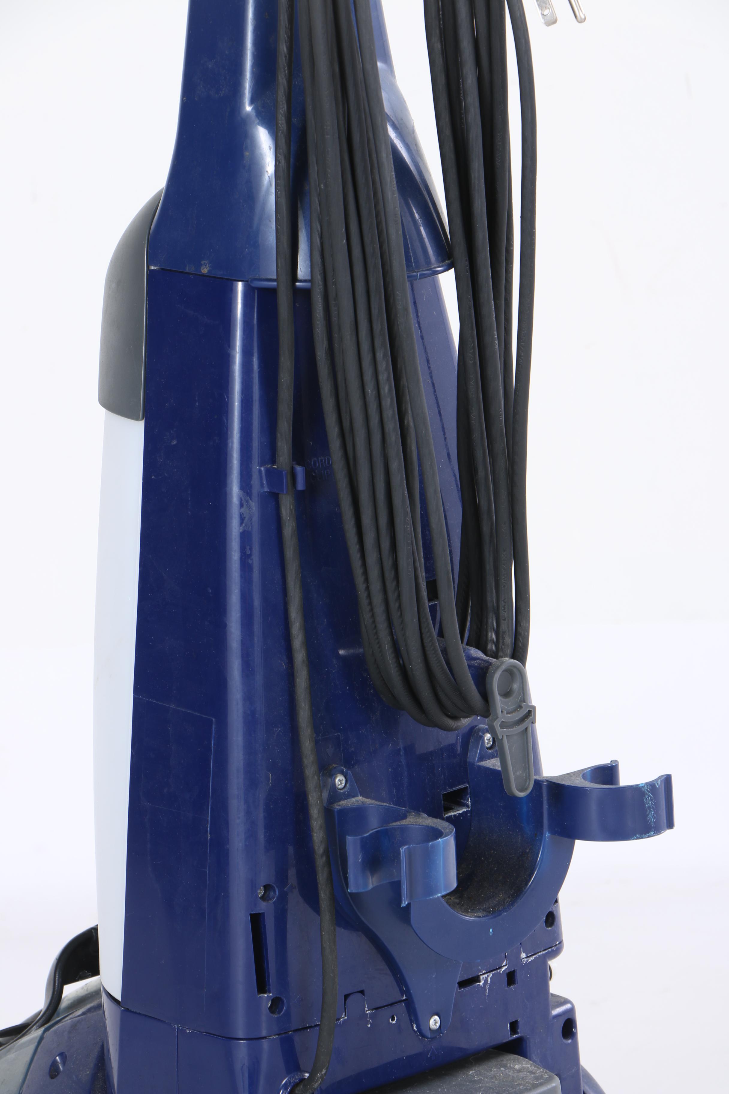 Dirt Devil Easy Steamer Deluxe Carpet Shampooer