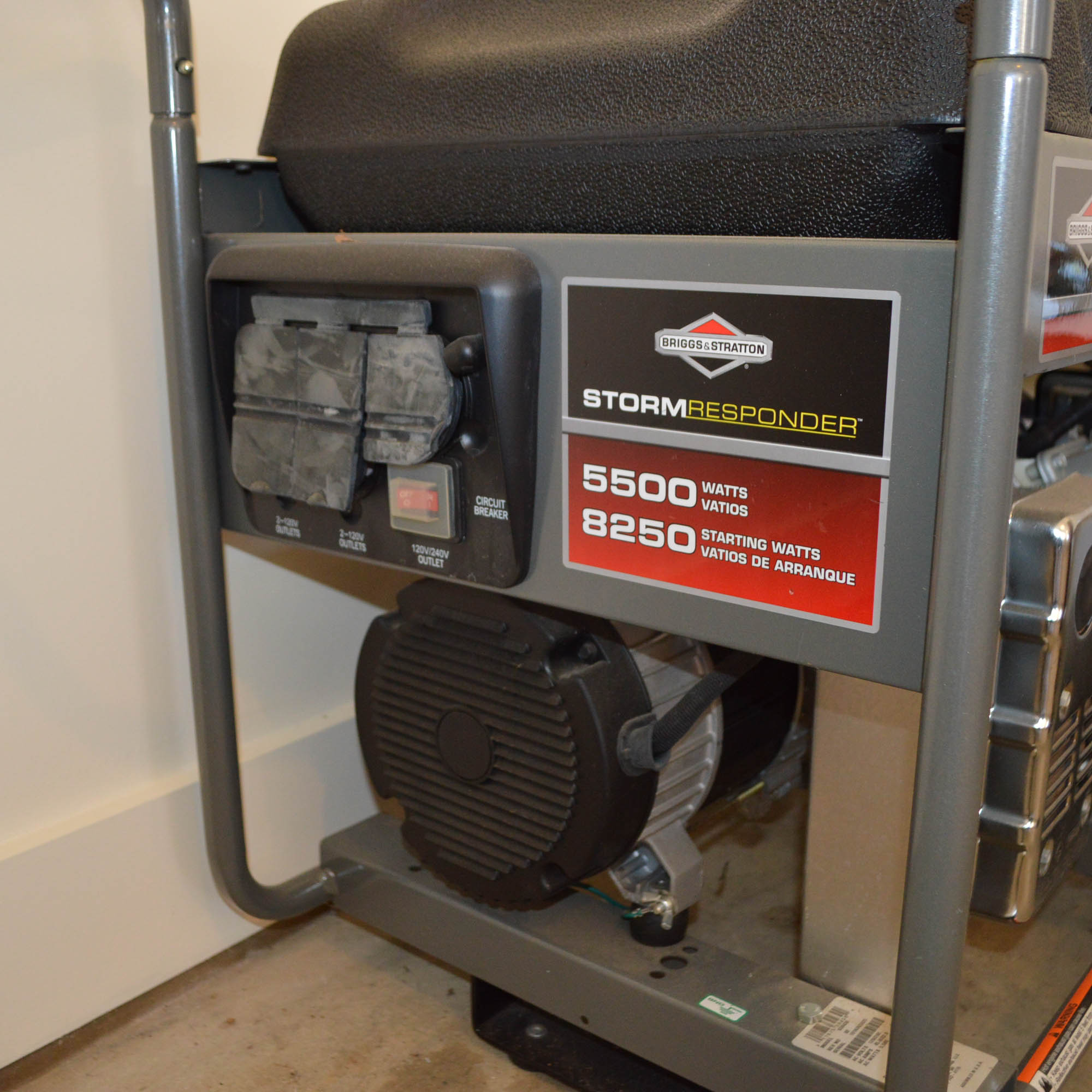 Briggs & Stratton Generator