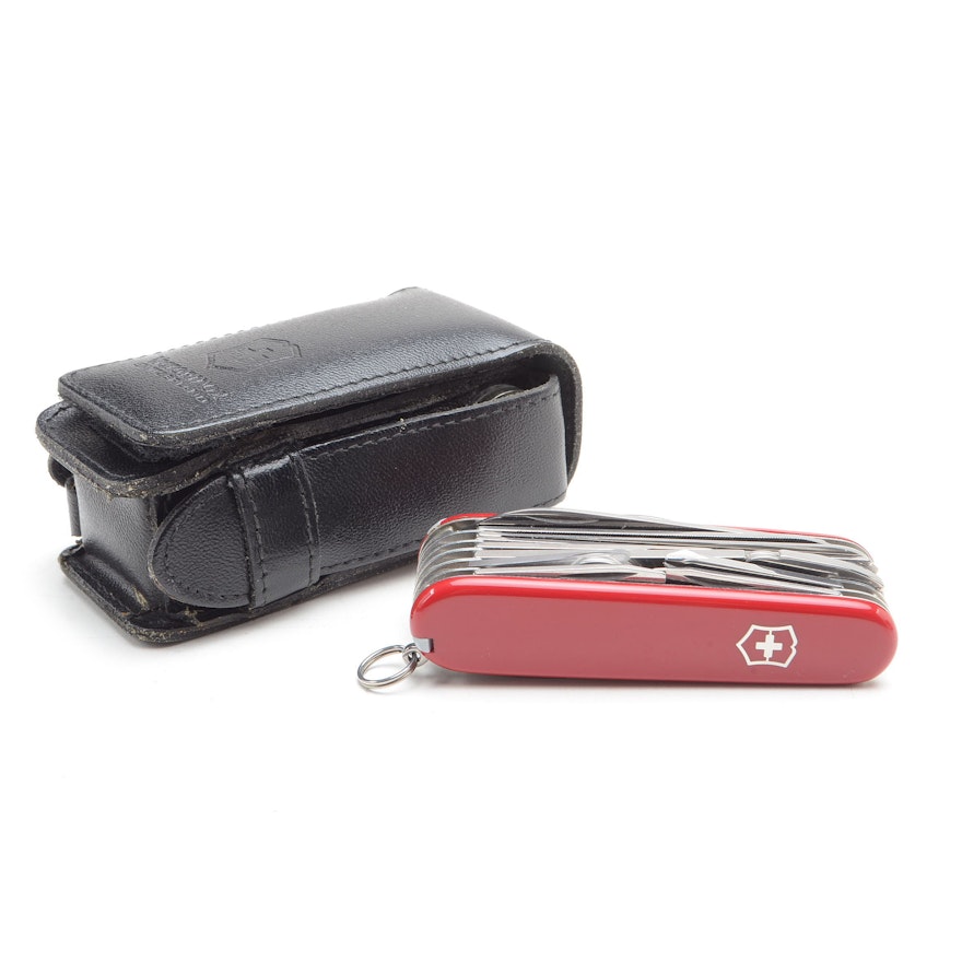 Victorinox Swiss Army Knife Multi Tool in Black Leather Case