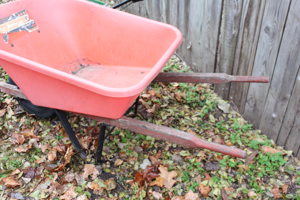 Scotts Spreader and Wheelbarrow