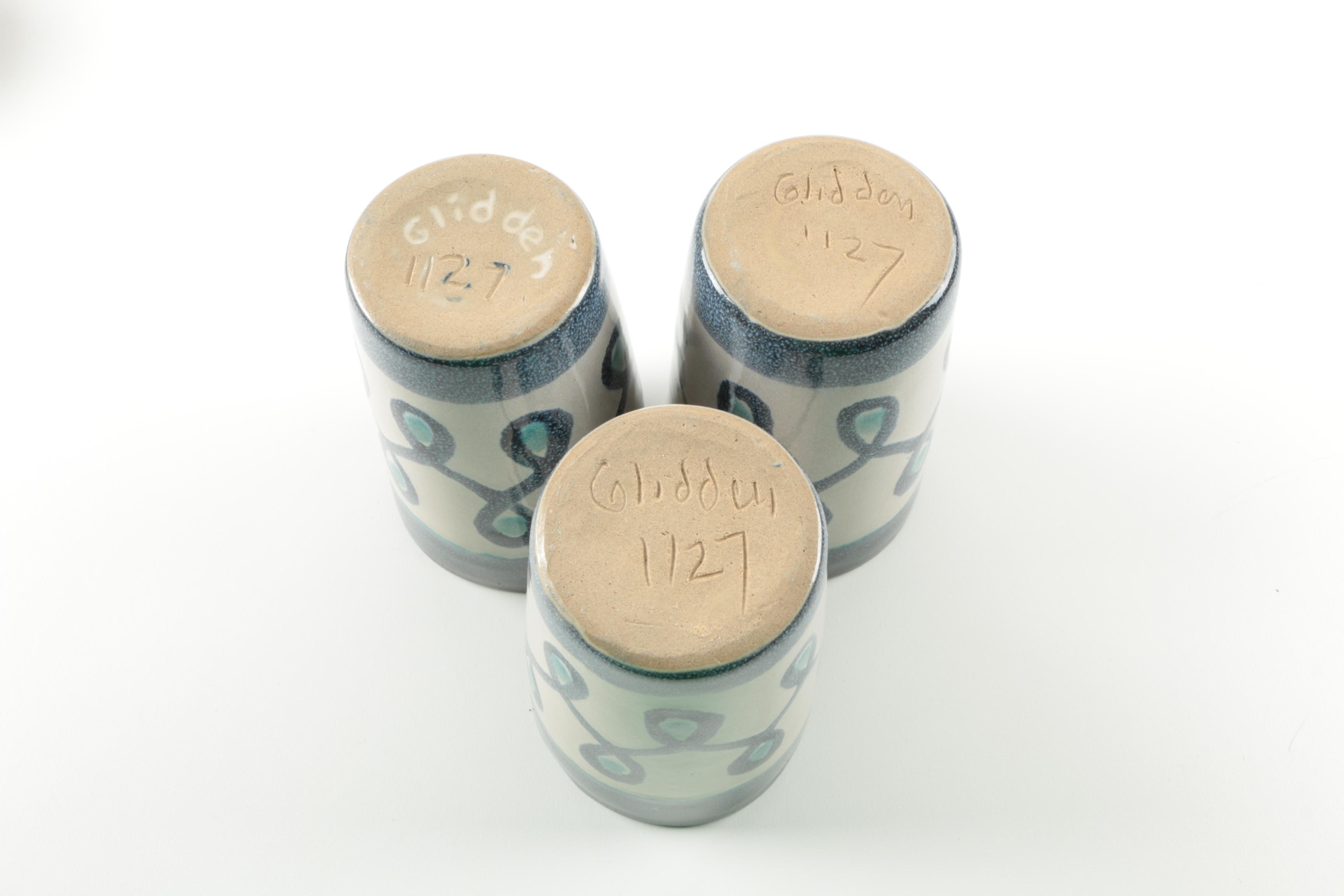 Vintage Hand-Painted Glidden Pottery "Running With by Glidden Design"