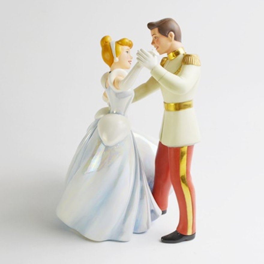 Walt Disney Cinderella & Prince Charming "So This Is Love" Figurine