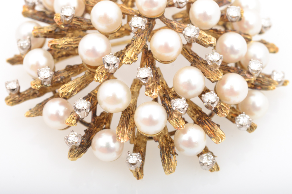 Jack Gutschneider 14K Yellow Gold Pearl and 2.50 CTW Diamond Brooch