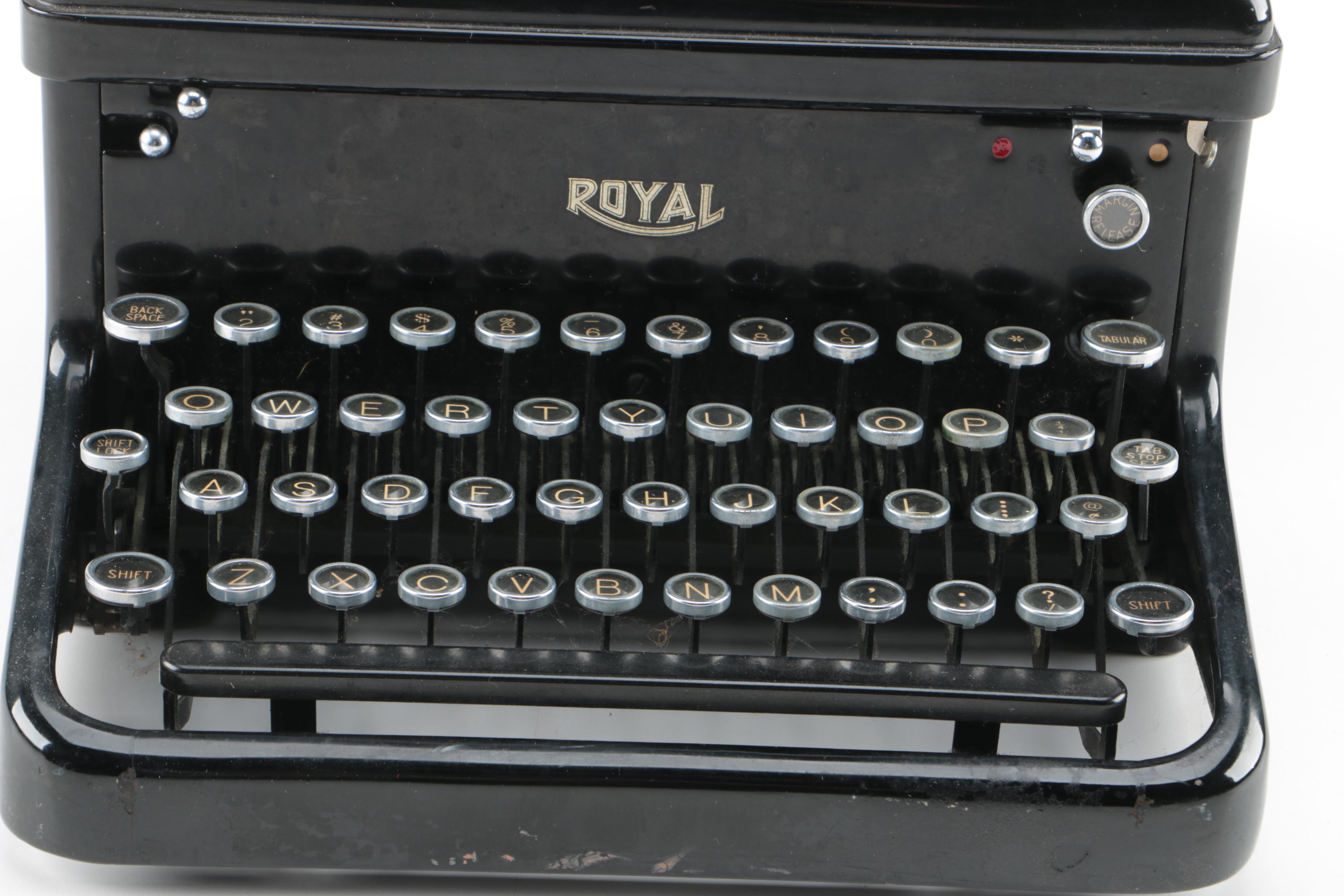 1930s Era Royal Typewriter
