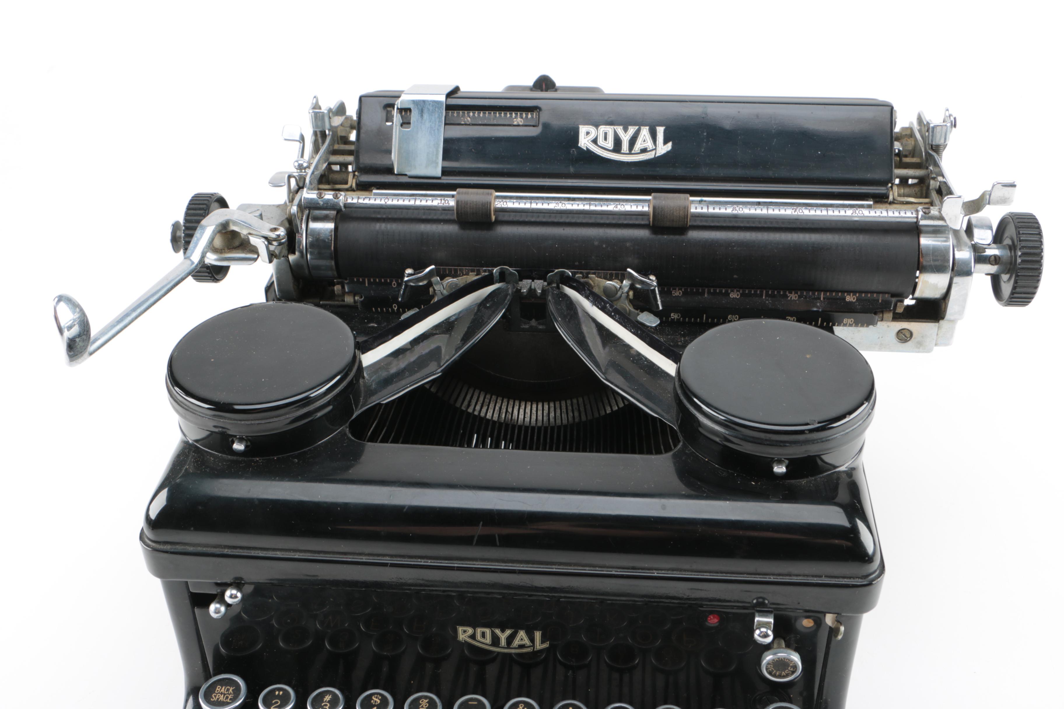1930s Era Royal Typewriter