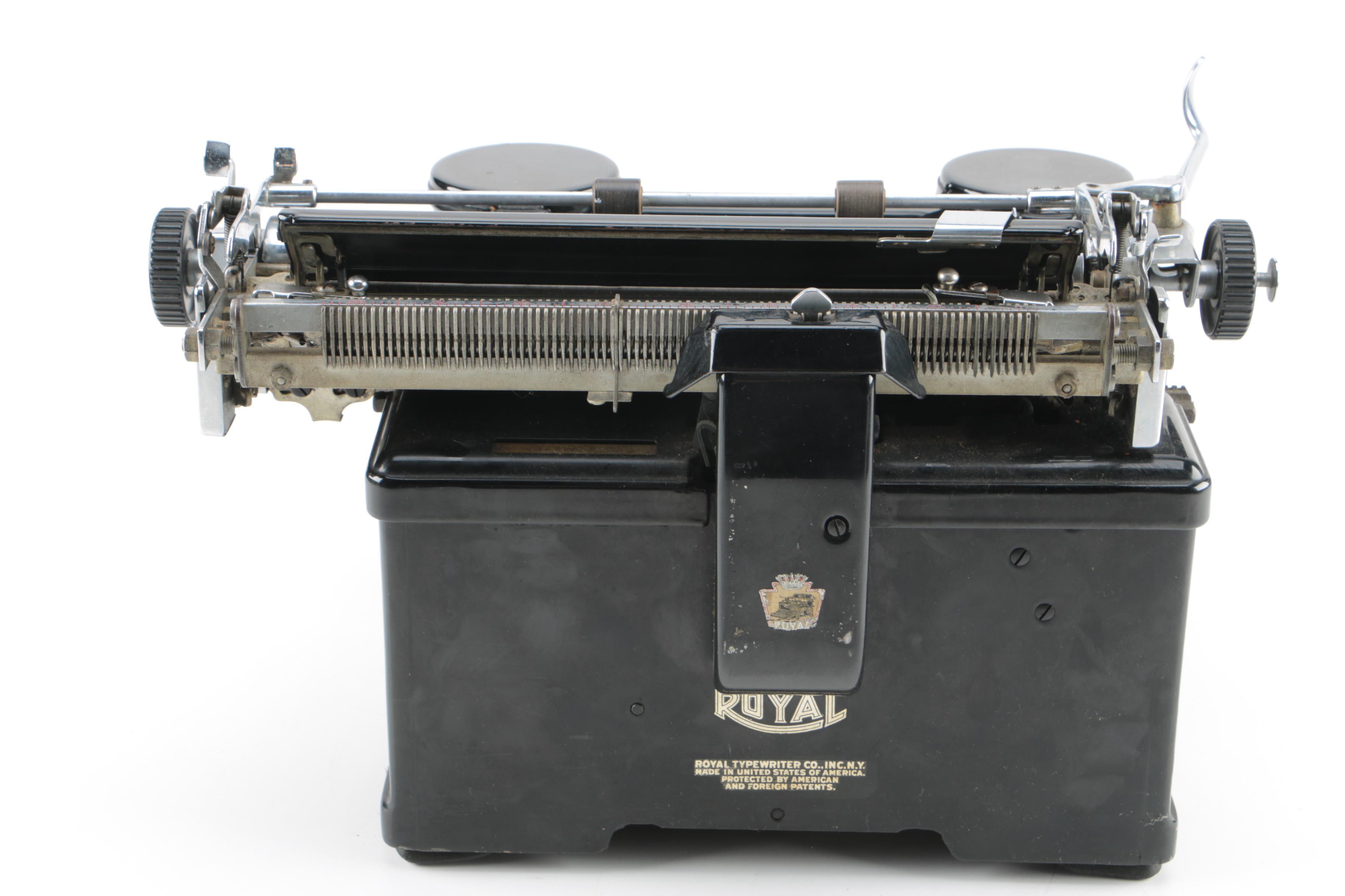 1930s Era Royal Typewriter