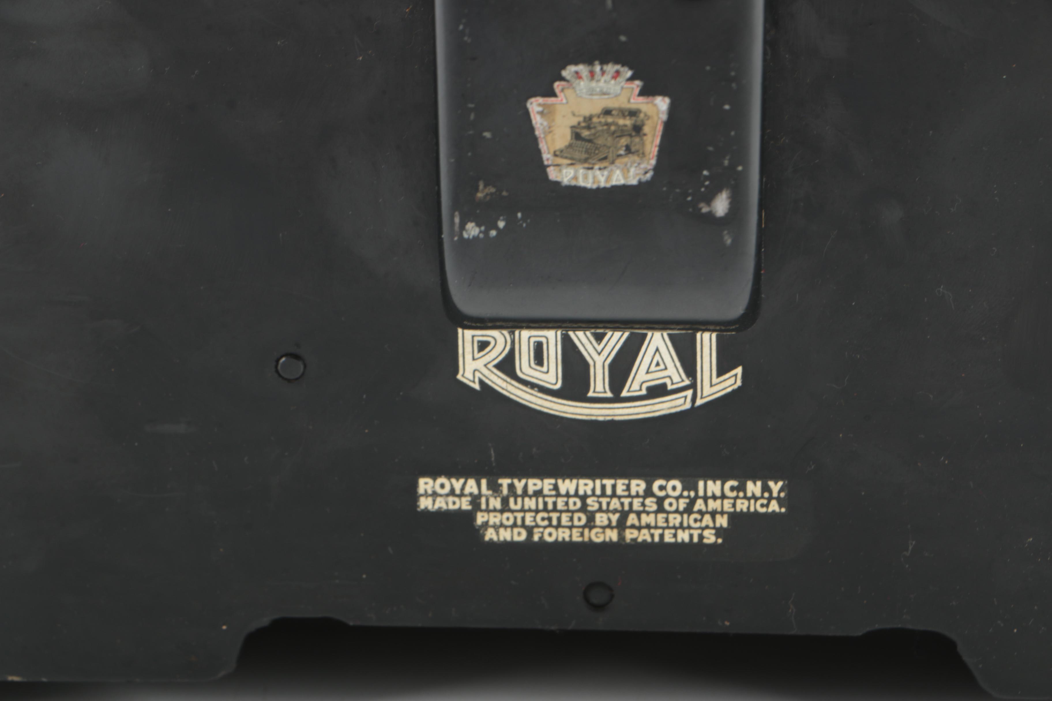 1930s Era Royal Typewriter