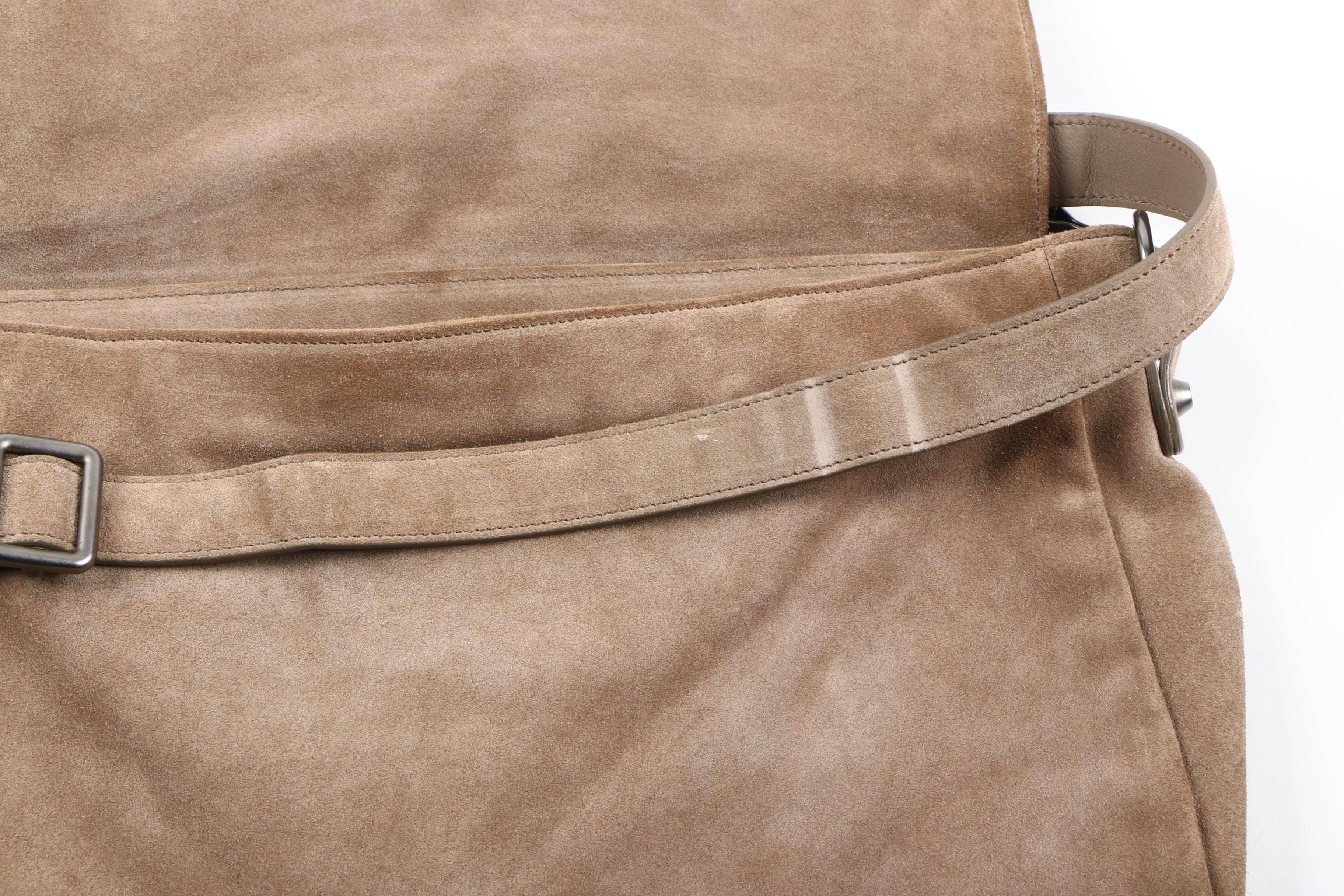 Balenciaga Paris Agneau Folk Messenger Bag