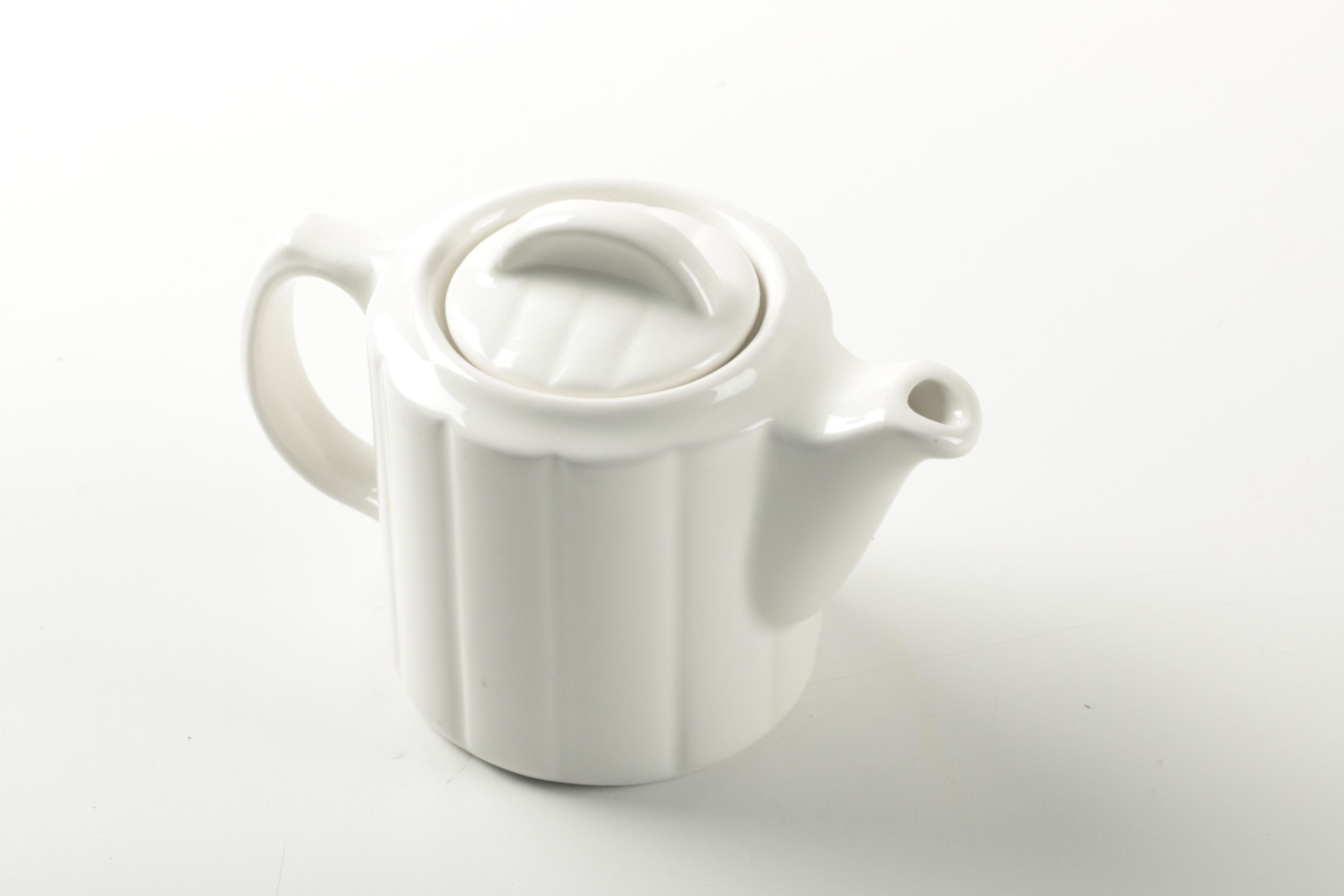 Porcelain Tableware Featuring Noritake