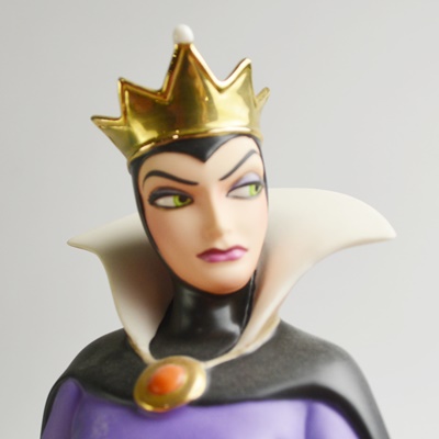 Walt Disney Queen "Bring Back Her Heart" Figurine