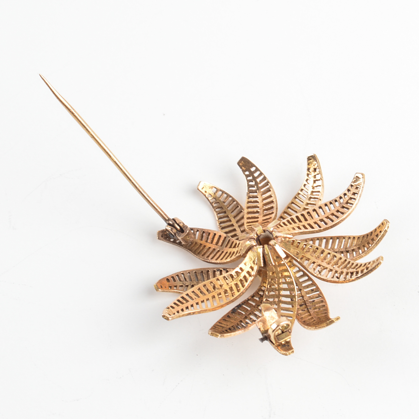 18K Yellow Gold and Pearl Floral Brooch