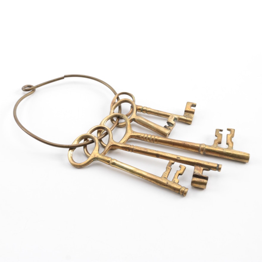 Vintage Brass Skeleton Keys