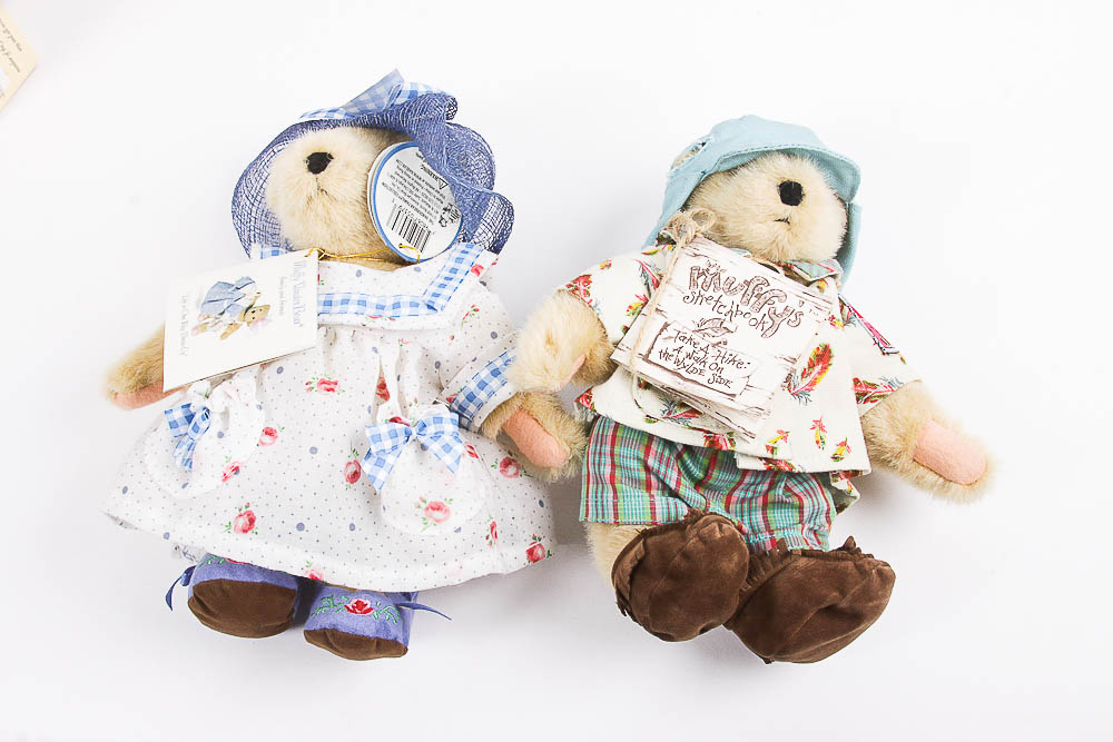 Vintage Muffy Vanderbears and Accessories