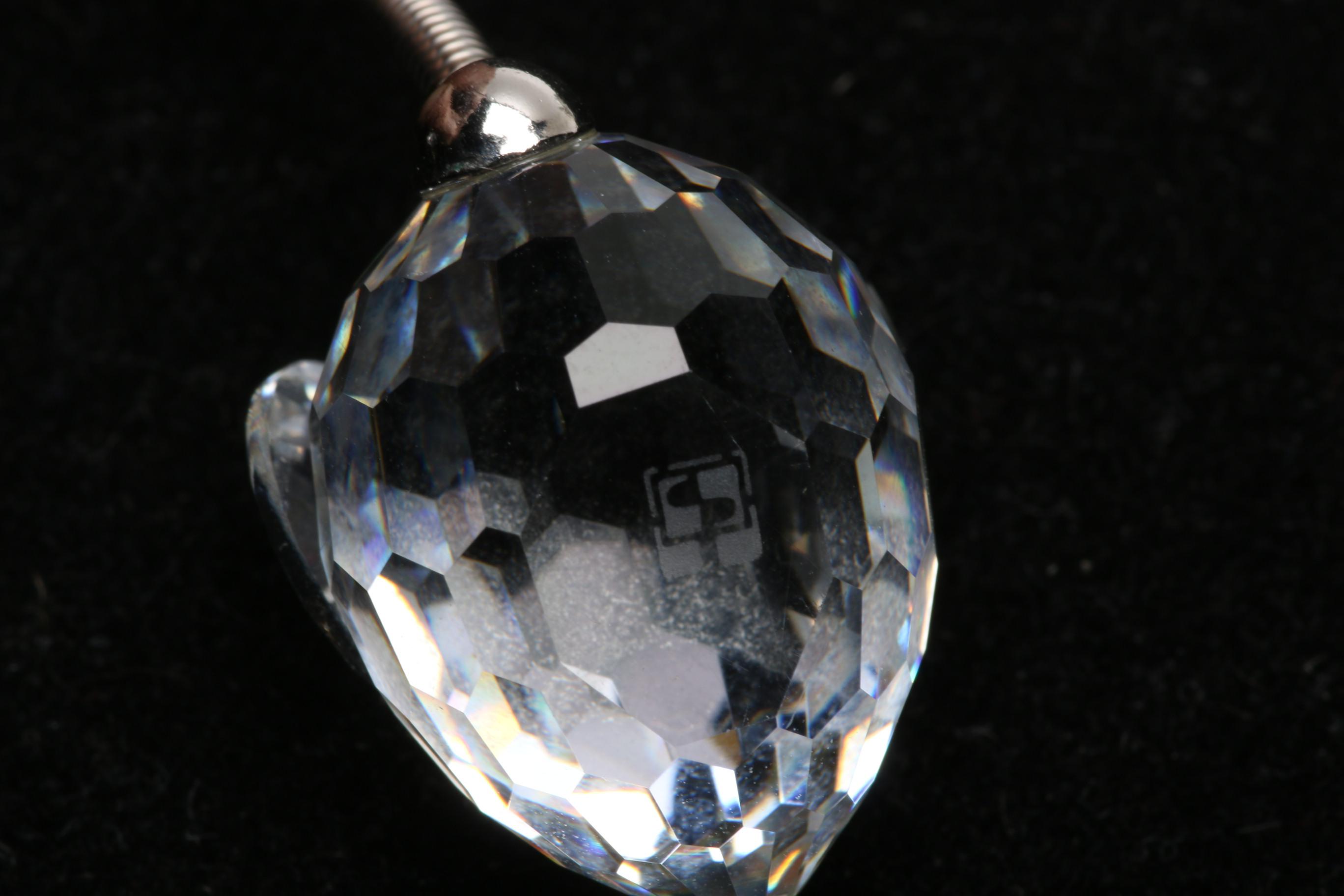 Collection of Miniature Crystal Figurines Featuring Swarovski and Hadeland