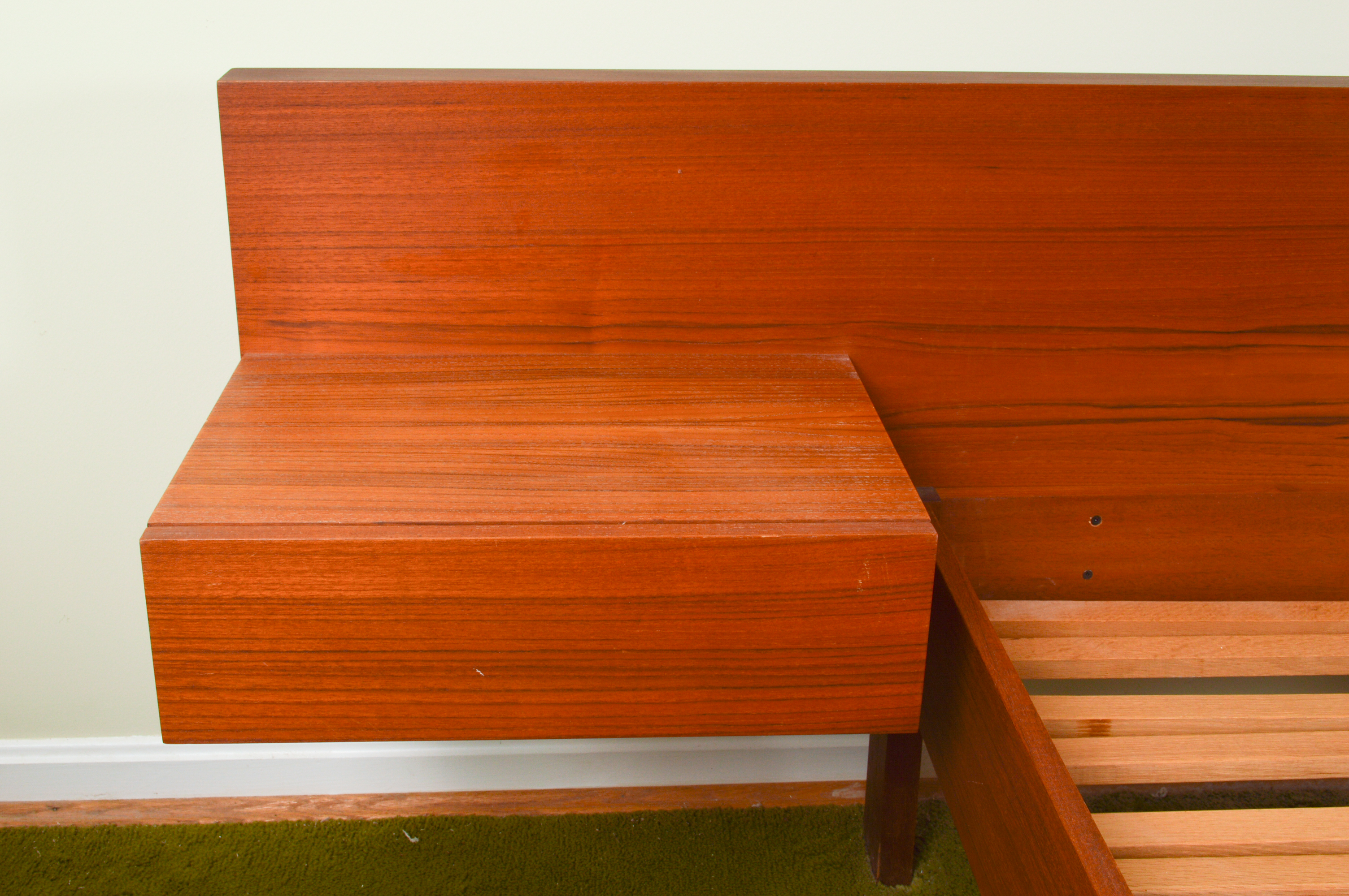 Danish Modern Queen Size Bed Frame With Floating Nightstands