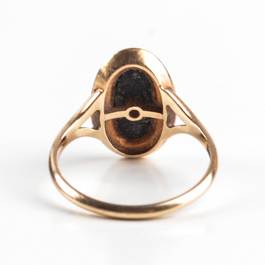 Vintage 14K Yellow Gold Black Onyx and Seed Pearl Ring