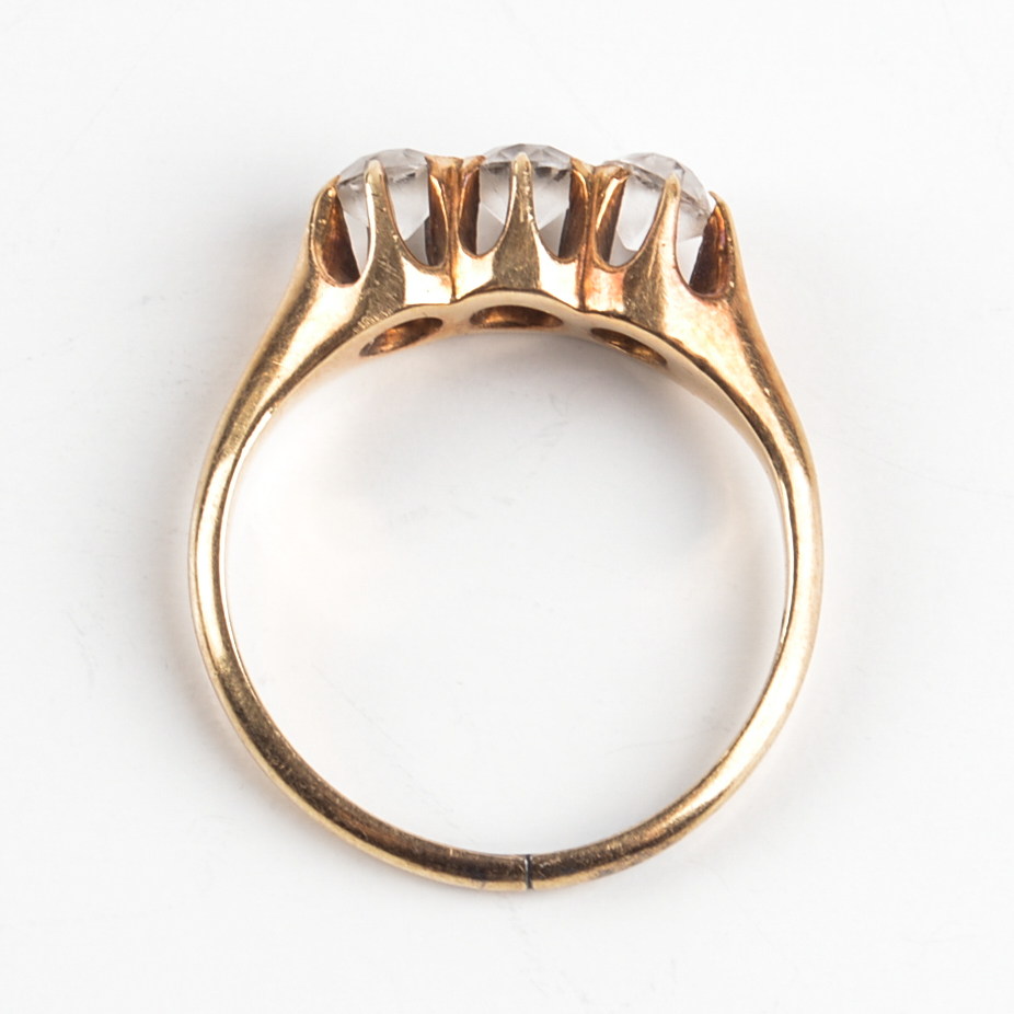 Victorian 14K Yellow Gold White Sapphire Ring