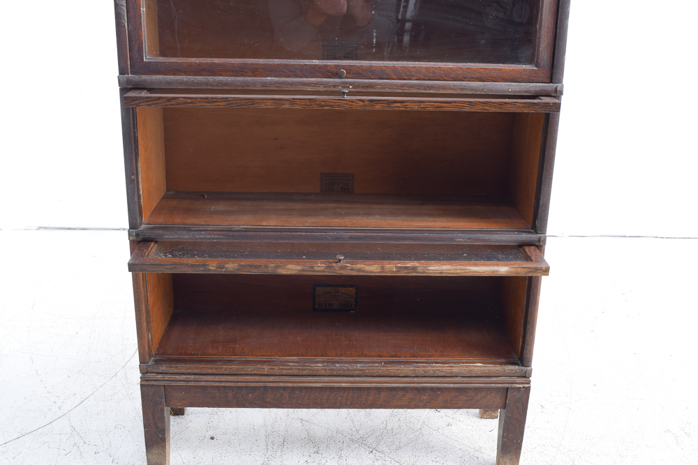 Globe-Wernicke Vintage Oak Barrister Bookcase