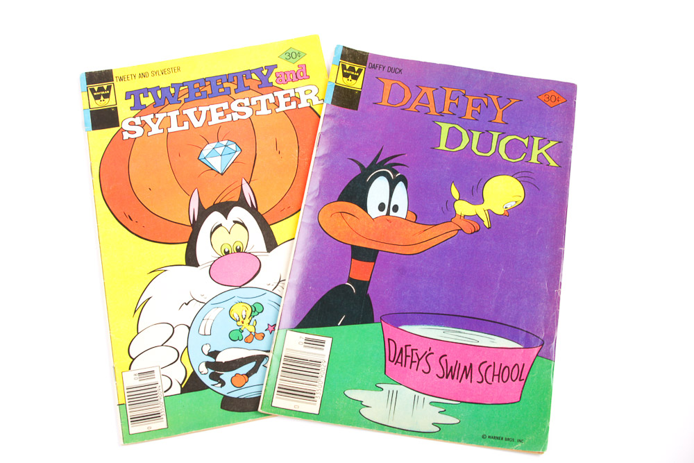 Collection of Vintage Cartoon Comic Books Including "Tom and Jerry"