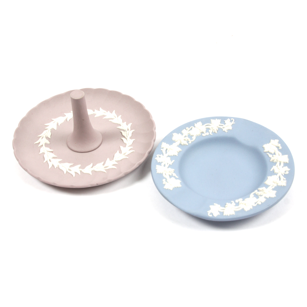 Vintage Wedgwood Jasperware Ring Holder and Ash Receiver