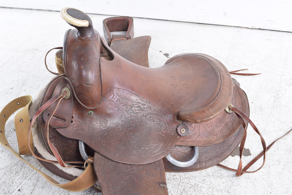 Leather Western Roping Saddle