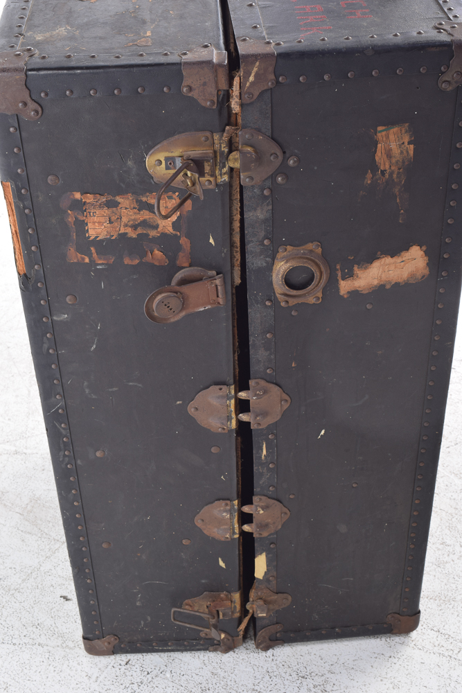 Vintage Wardrobe Steamer Trunk with Hangers