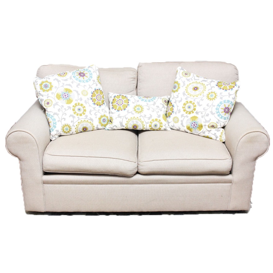 Thomasville Contemporary Upholstered Loveseat