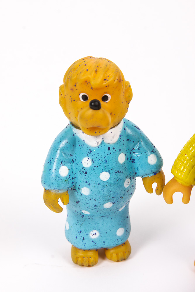 Vintage Berenstain Bears and Lunch Box Cases