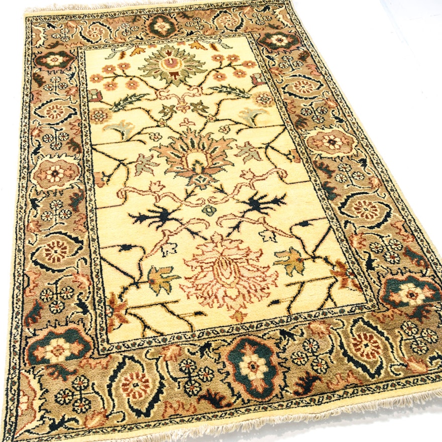 Hand-Knotted Indian Agra Design Area Rug