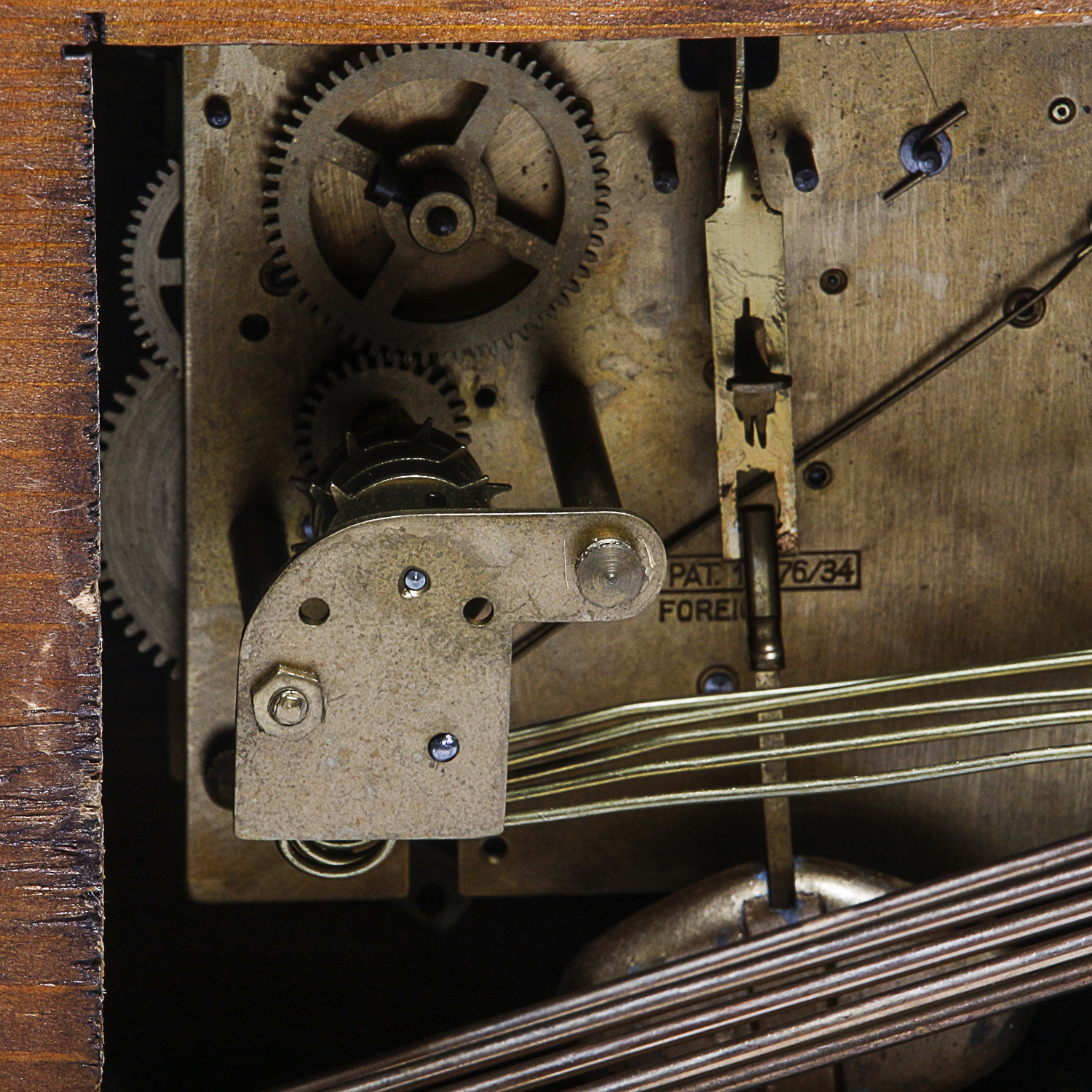 Enfield British Art Deco Style Chiming Mantel Clock