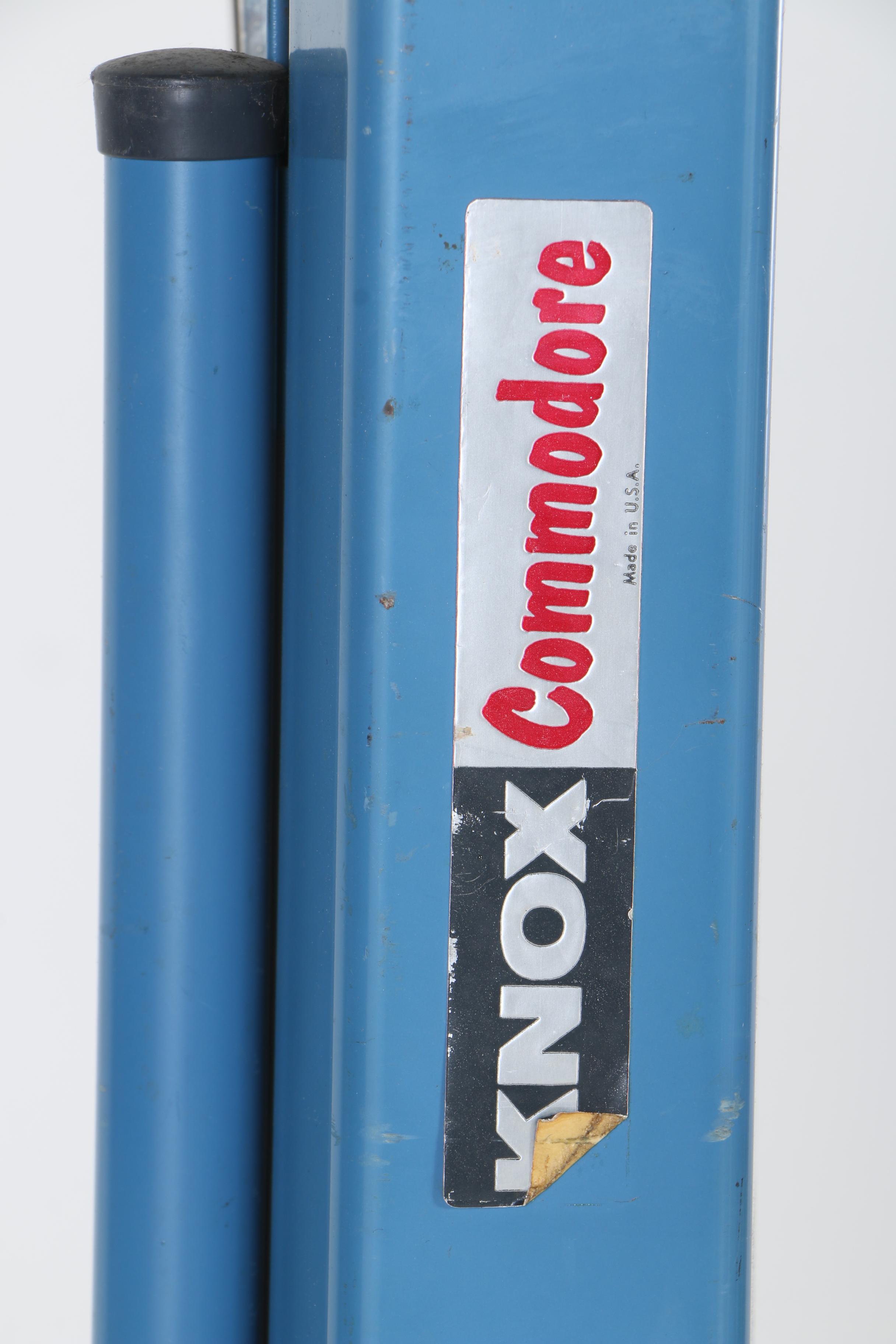 Knox Projector Screen