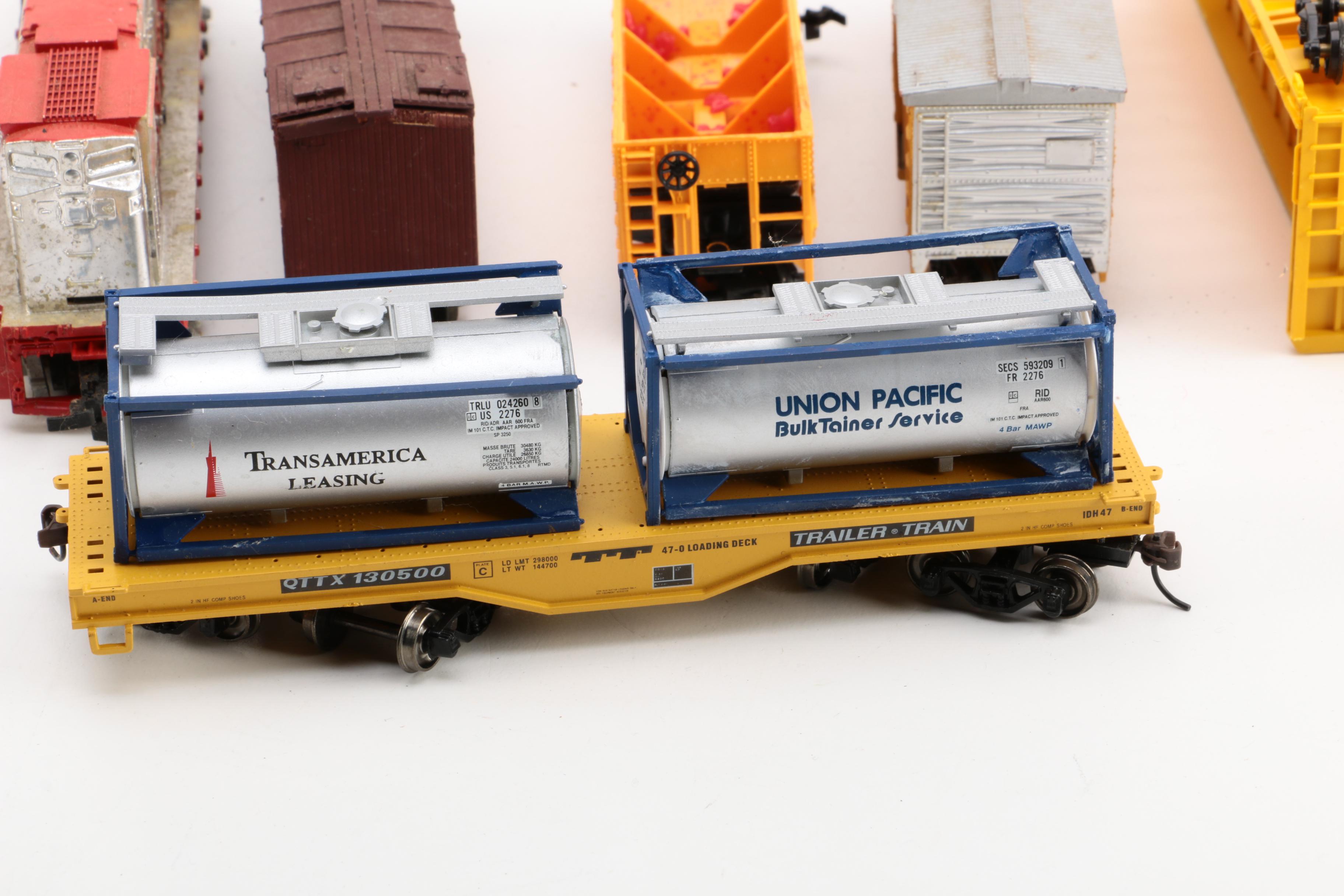 Assorted HO Scale Train Cars Including Tyco