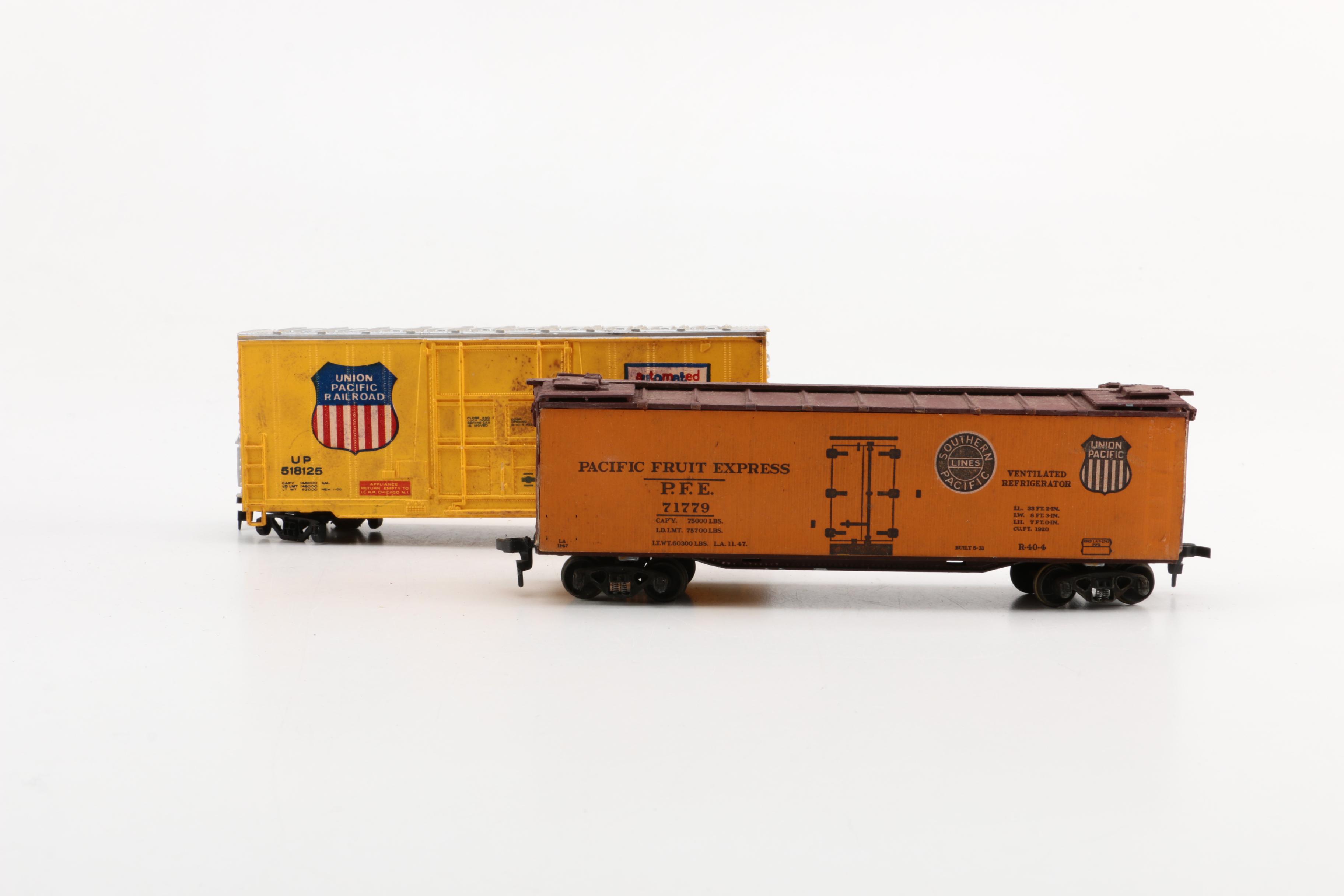 Assorted HO Scale Train Cars Including Tyco
