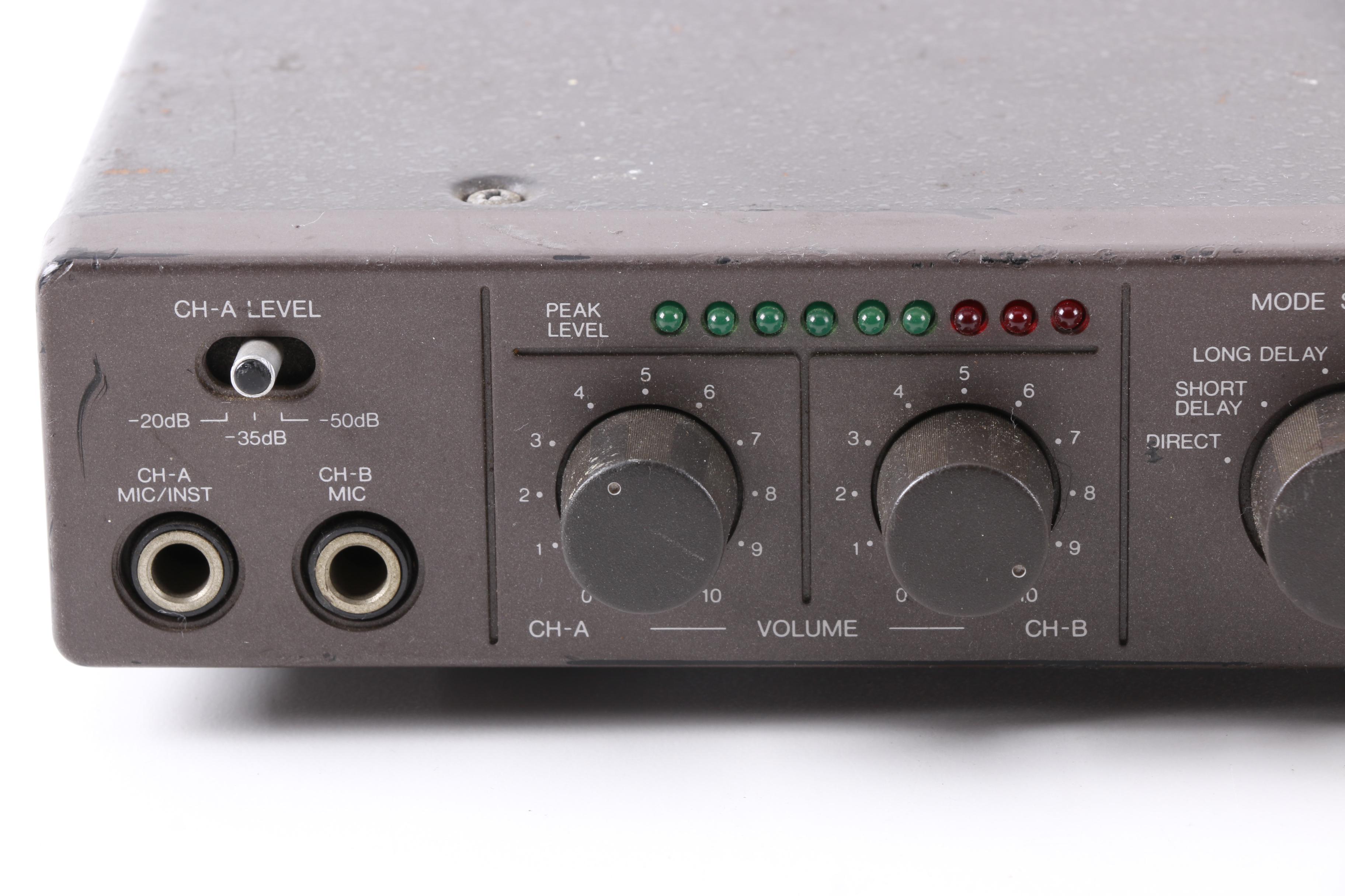 Vintage Korg SD-400 Signal Delay Box