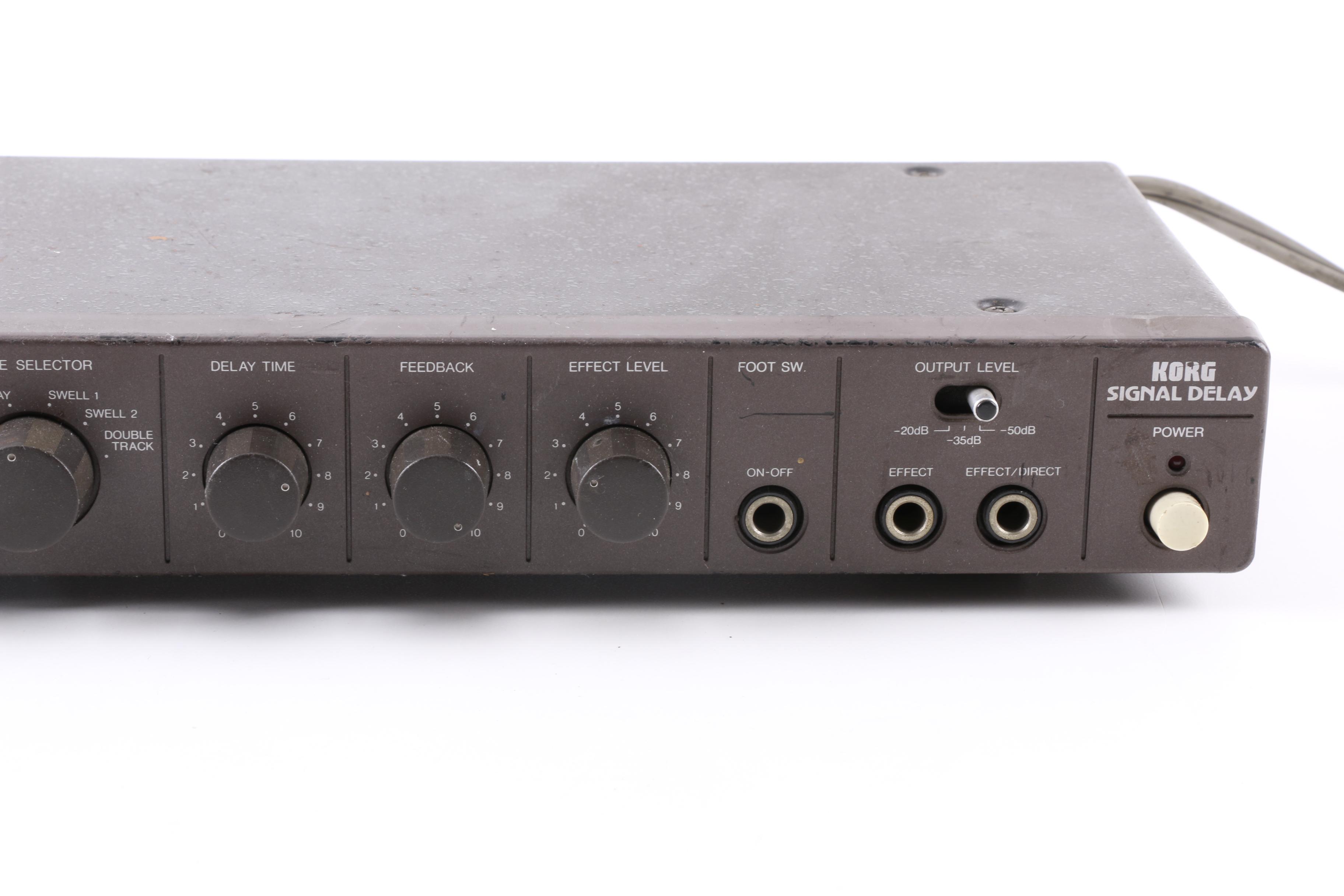 Vintage Korg SD-400 Signal Delay Box