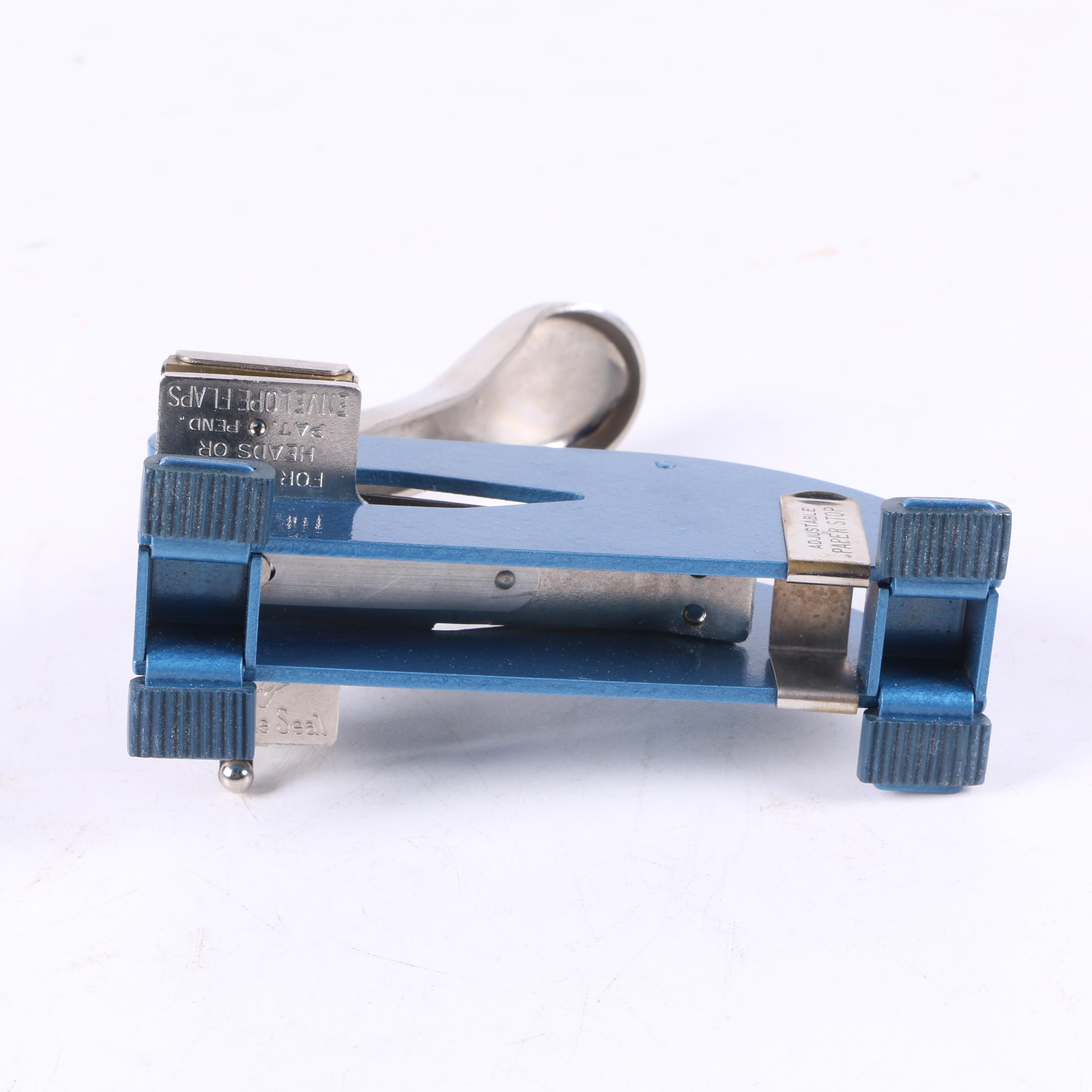 Shaeffer Fountain Pen and Pencil Set with Paper Embossing Stamp