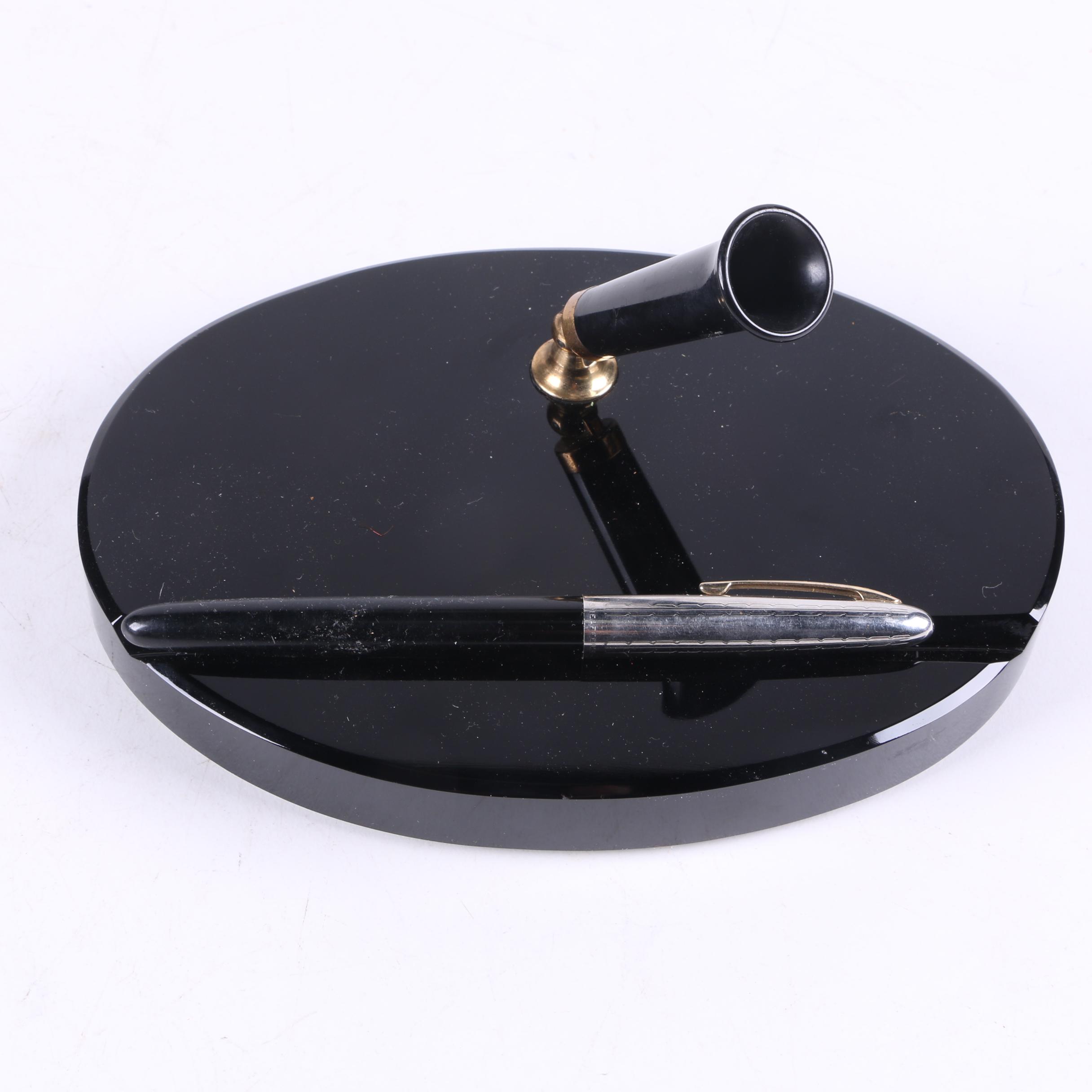 Shaeffer Fountain Pen and Pencil Set with Paper Embossing Stamp