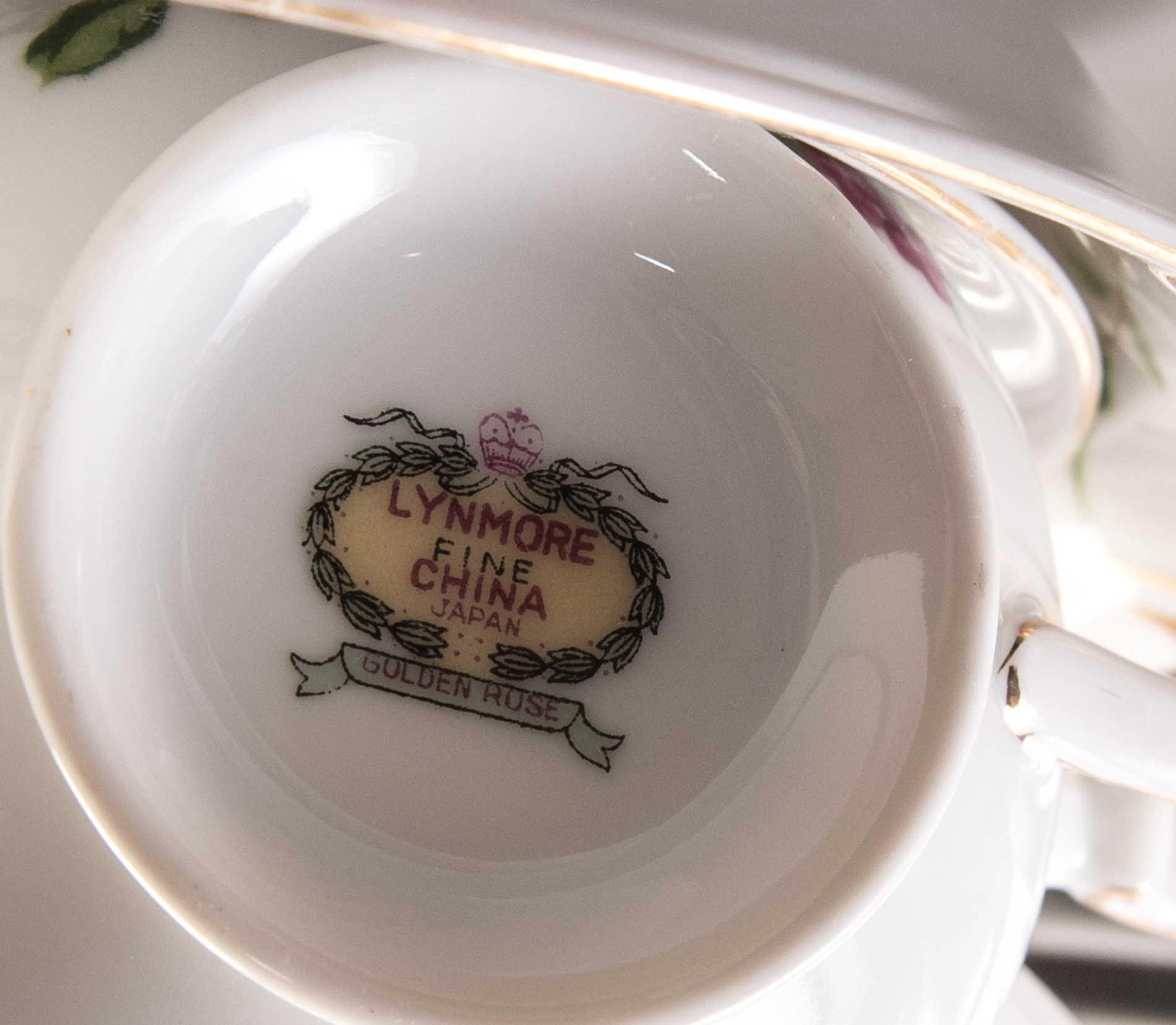 Lynmore "Golden Rose" Fine China Tableware