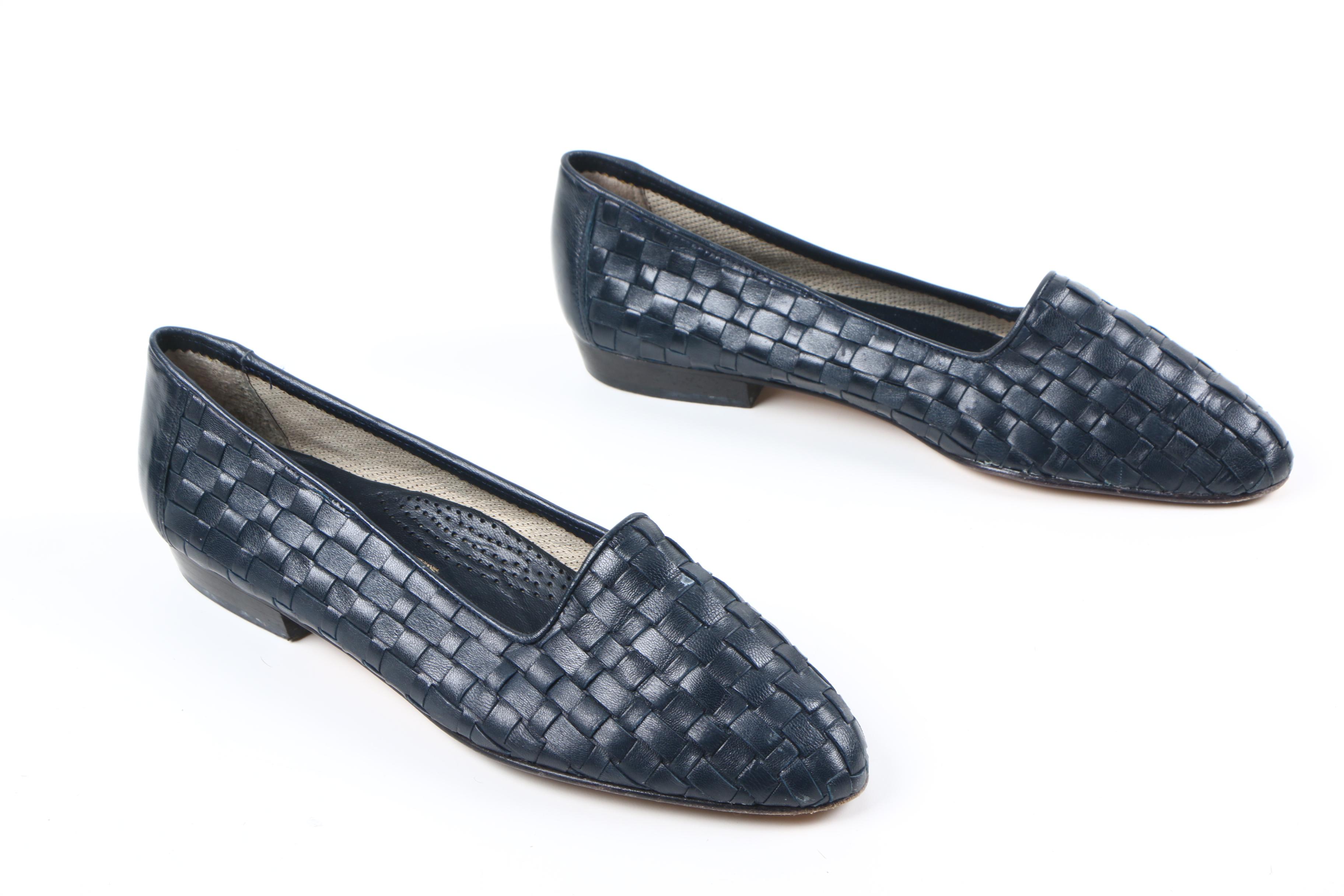 Women's Vintage Footwear Including Amalfi and J. Renee