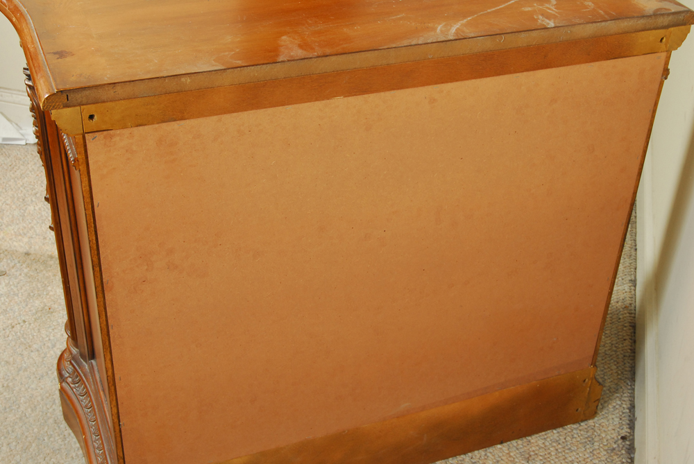 Contemporary Wooden Chest of Drawers