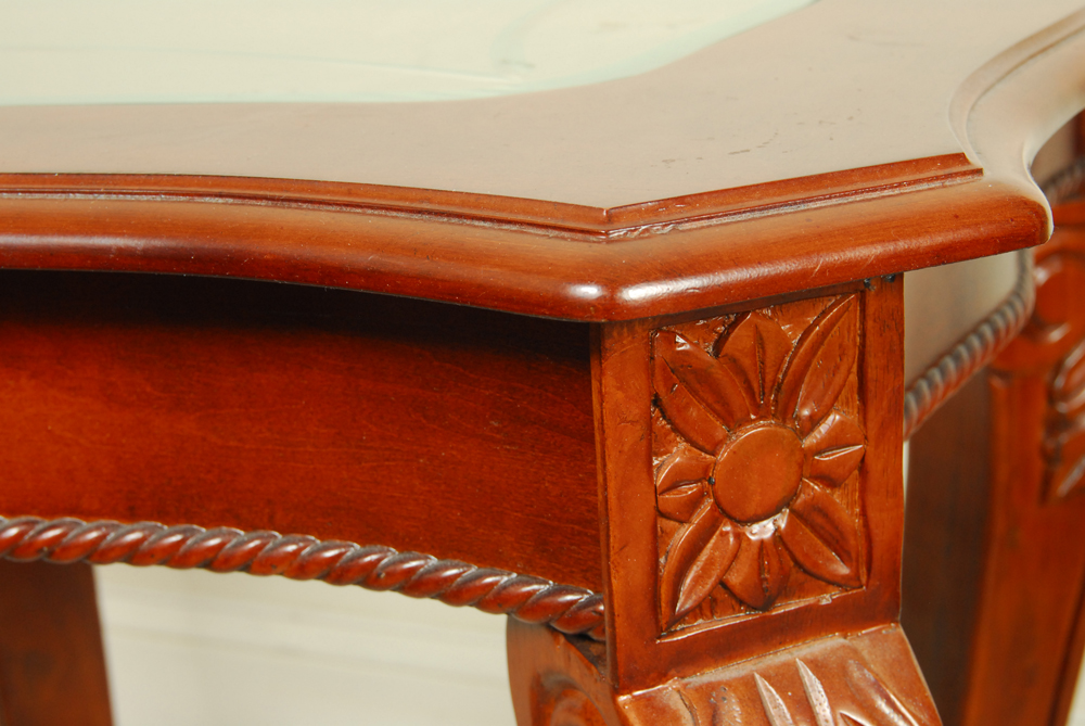 Georgian Style End Table with Glass Top