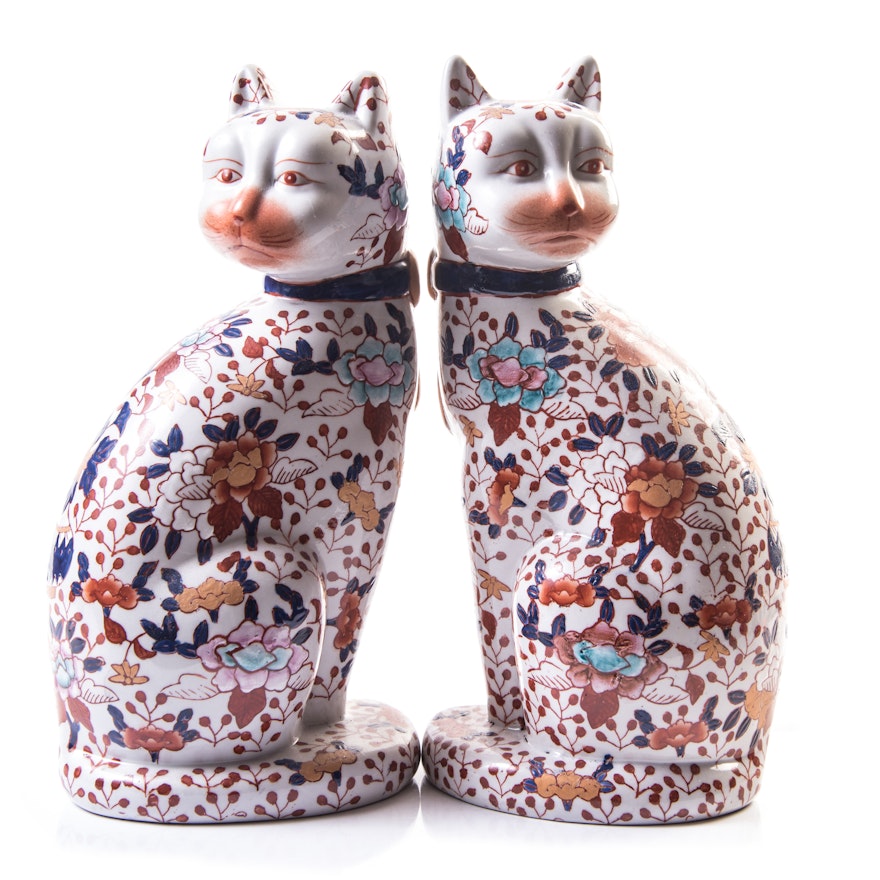 Chinese Ceramic Imari Style Cat Figurines
