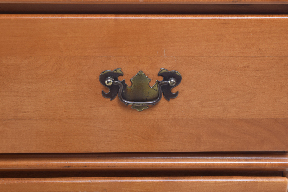 Vintage Maple Dresser from Old Capitol Groupe