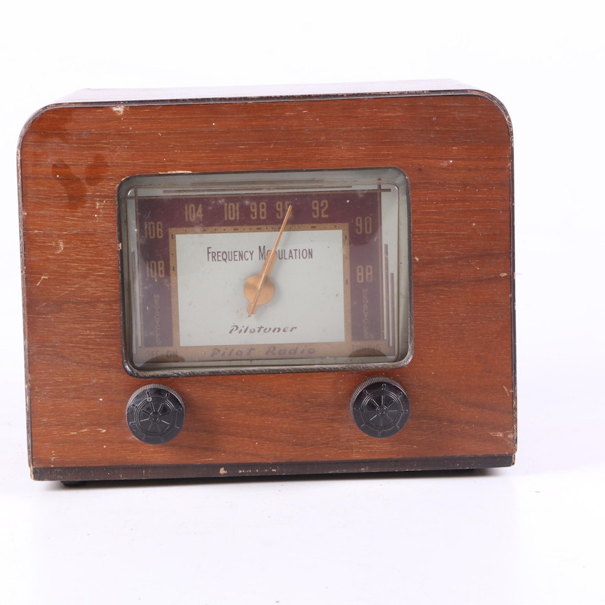 1947 Pilotuner T601 FM Radio Tuner