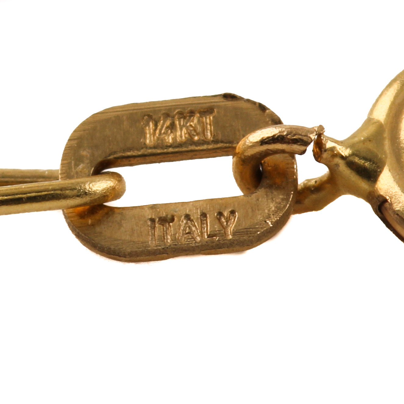 14K Yellow Gold Diamond Pendant Necklace