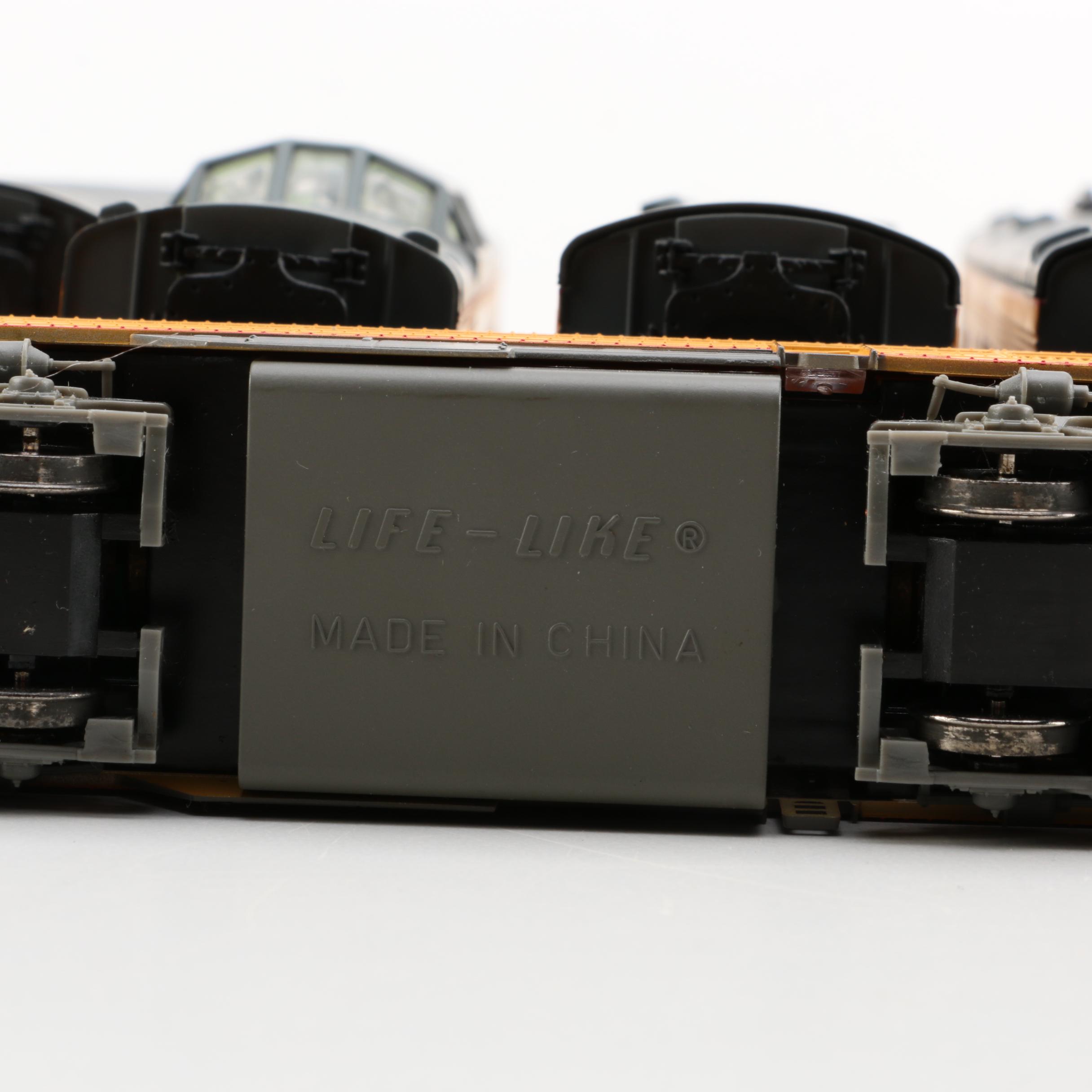 Life-Like Union Pacific HO Scale Engines with Passenger Cars