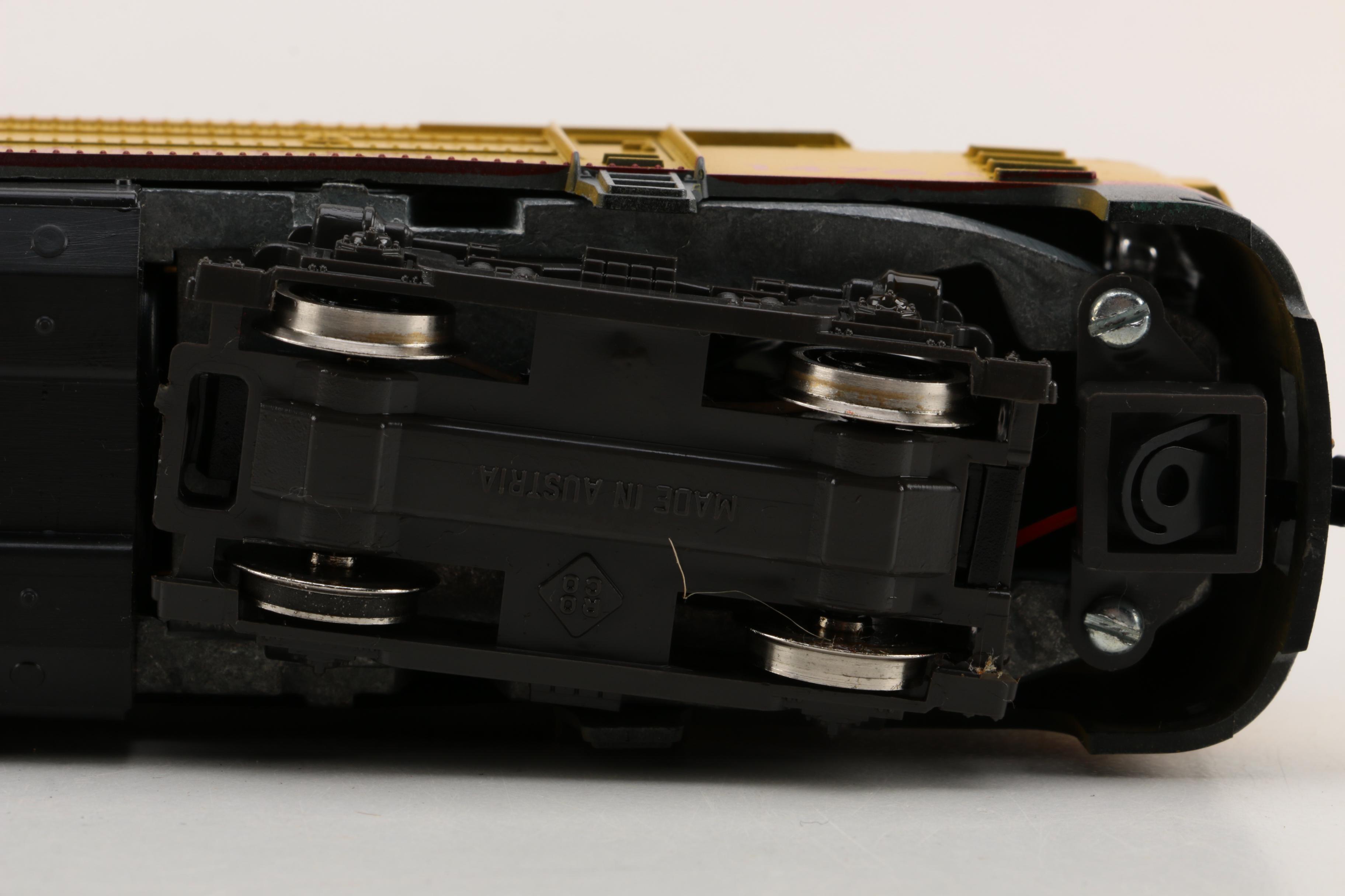 Roco Union Pacific Diesel Engine