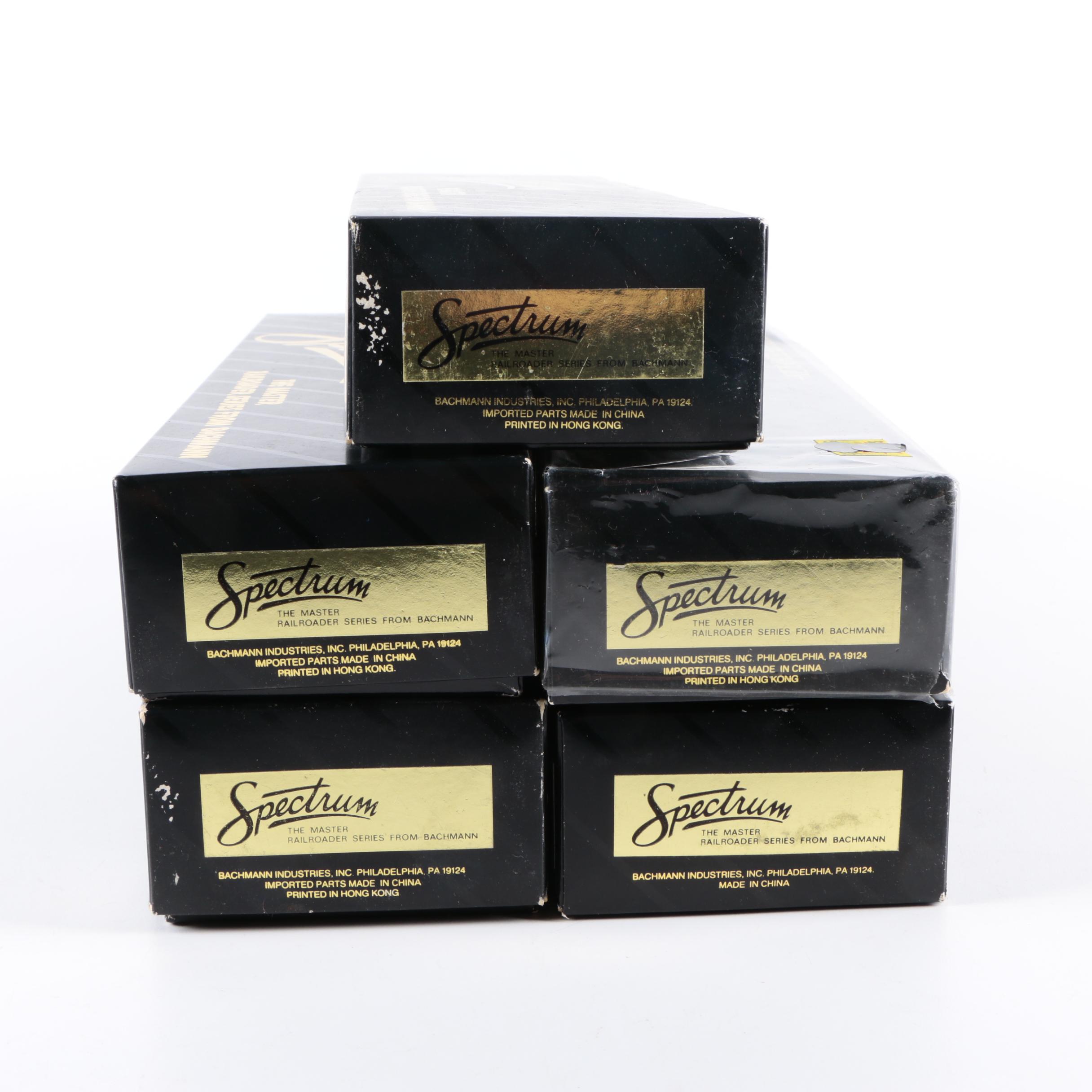 Bachmann "Spectrum" HO Scale Union Pacific Passenger Trains