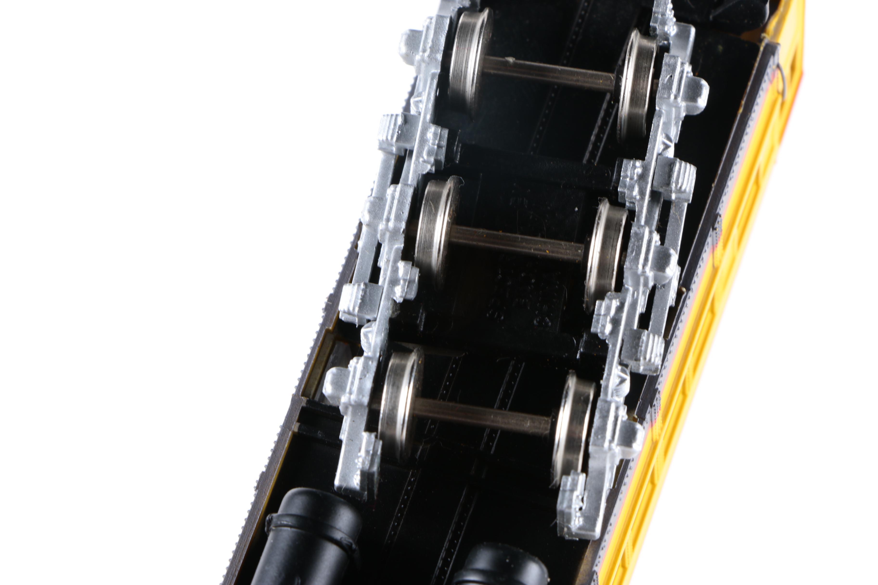 Bachmann "Spectrum" HO Scale Union Pacific Passenger Trains